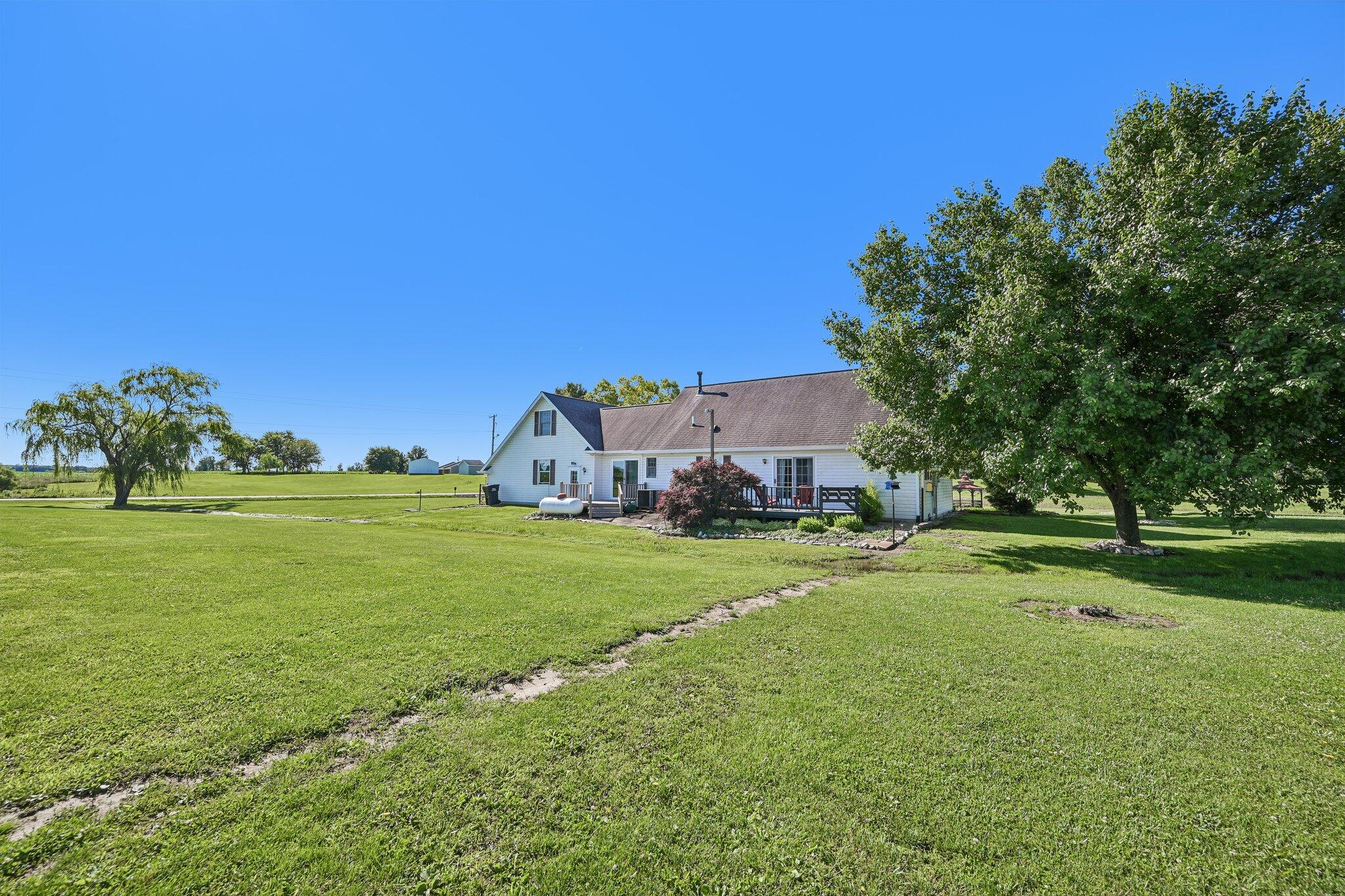 3016 Private Road-625 N