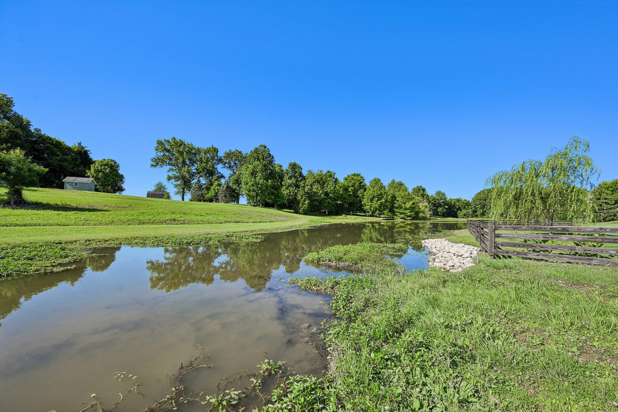 3016 Private Road-625 N
