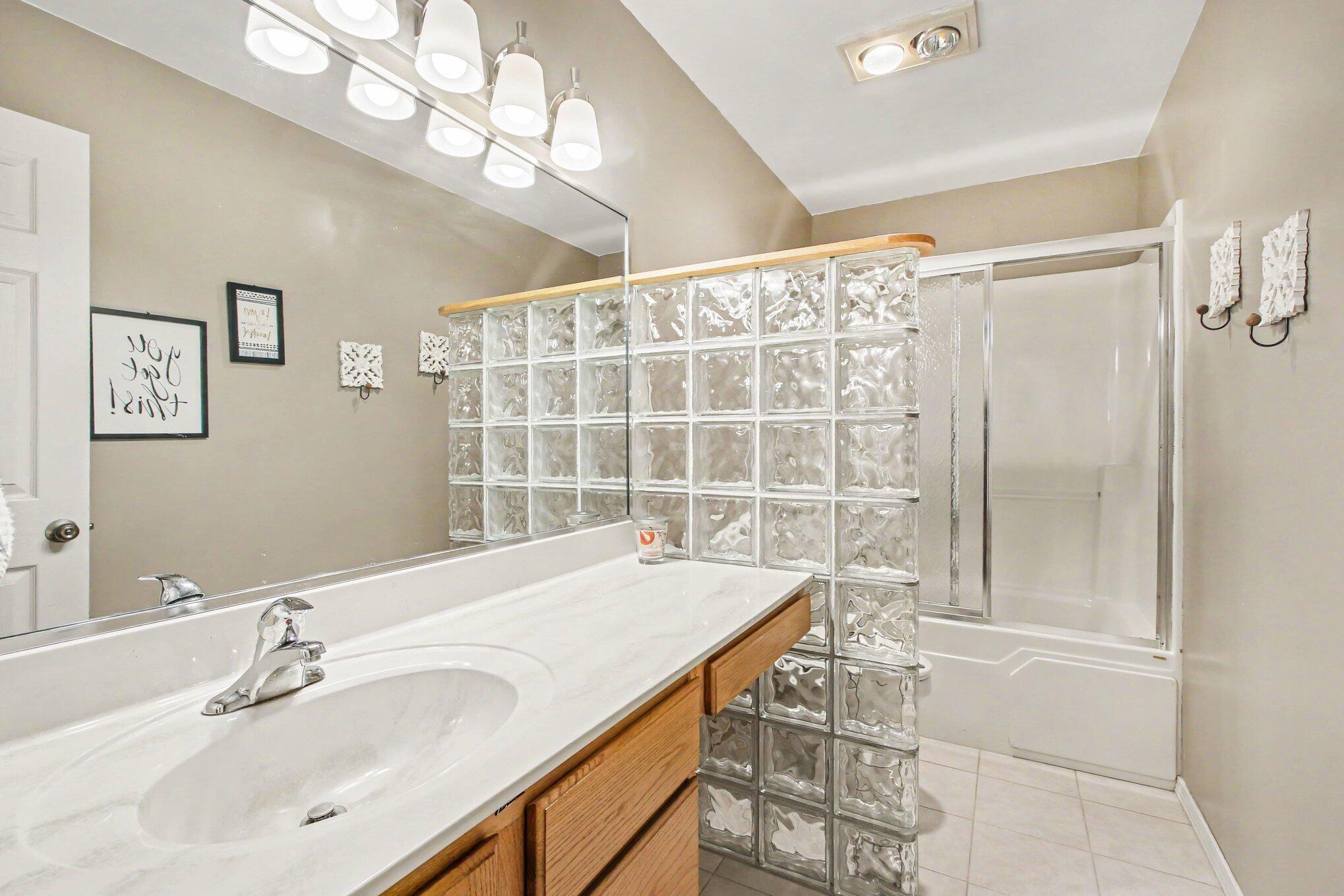 438 Deerpath Drive W