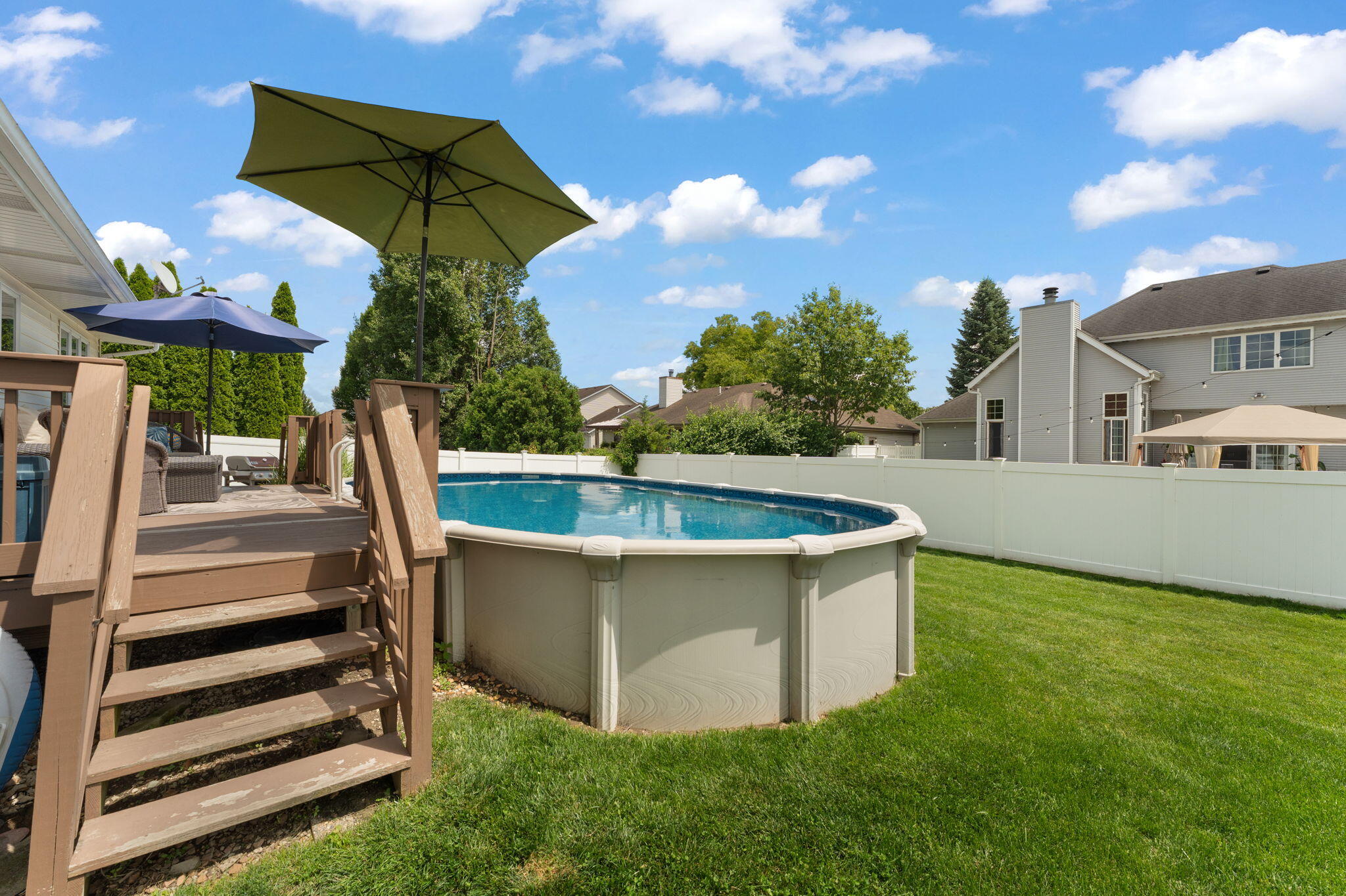 1507 Oak Leaf Drive