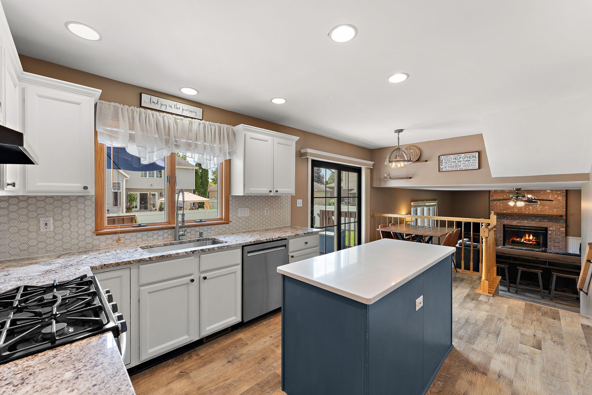 1507 Oak Leaf Drive