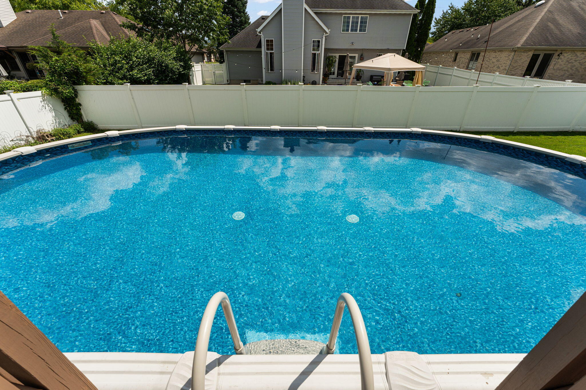 1507 Oak Leaf Drive