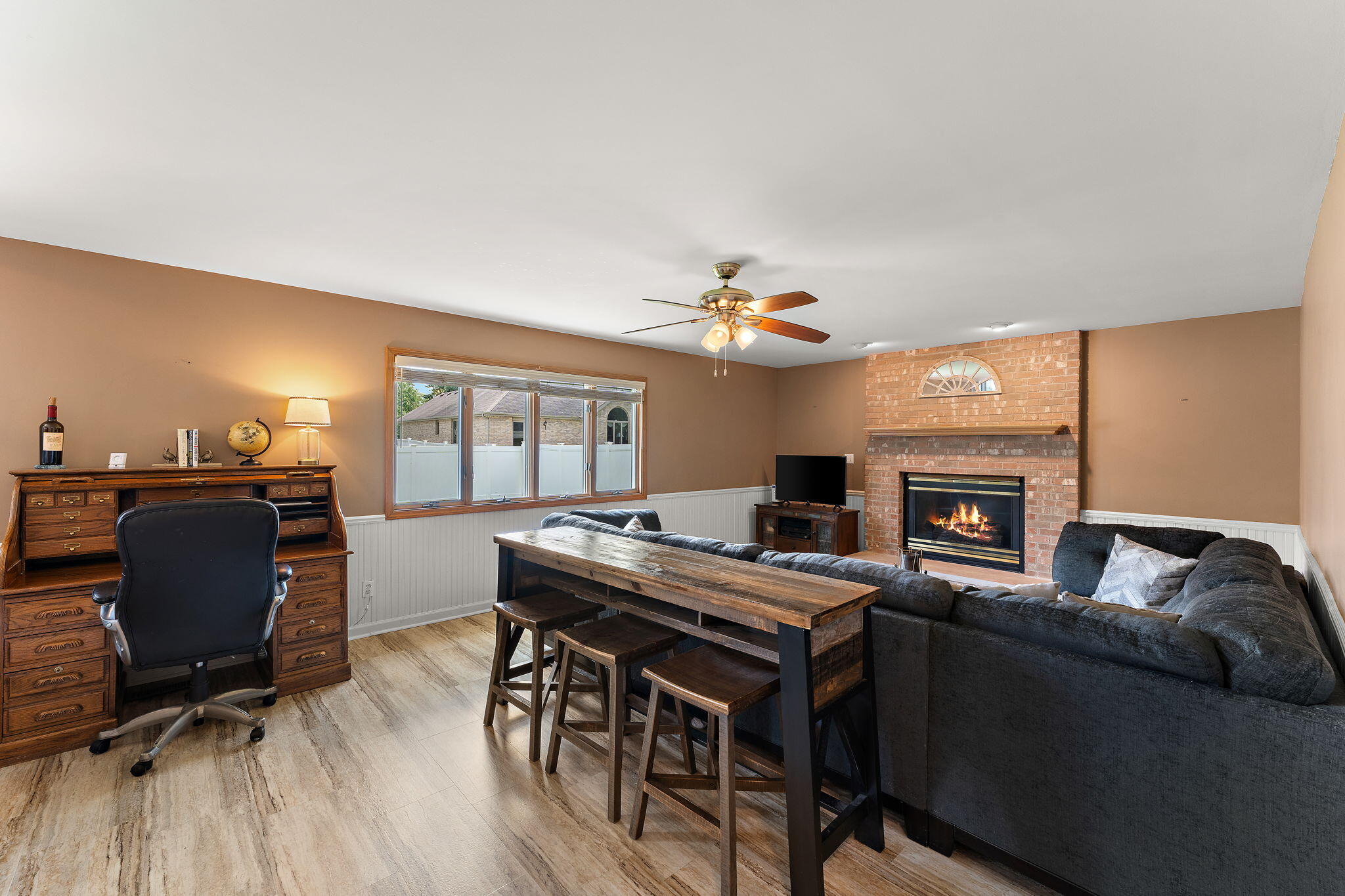 1507 Oak Leaf Drive