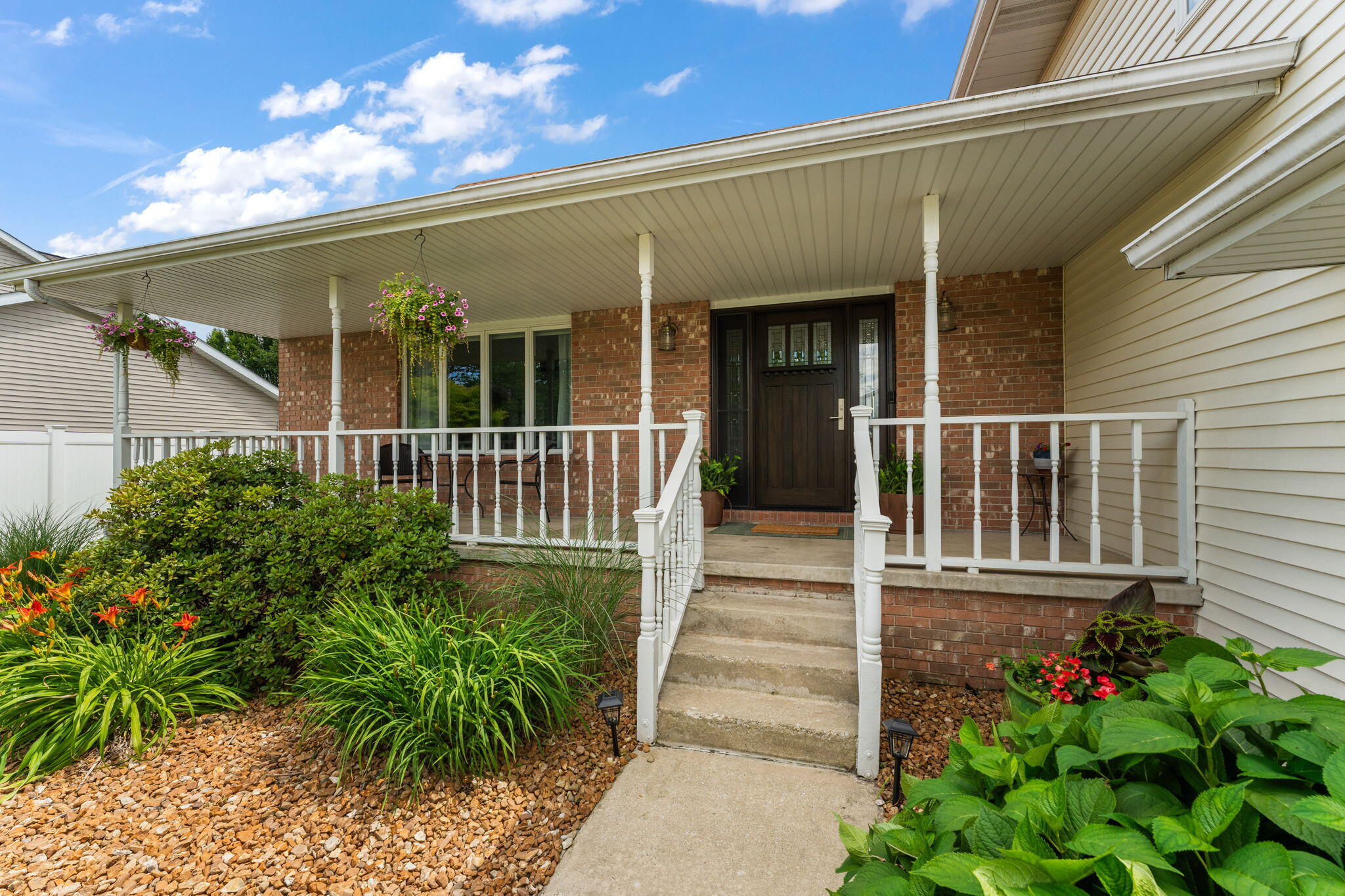 1507 Oak Leaf Drive