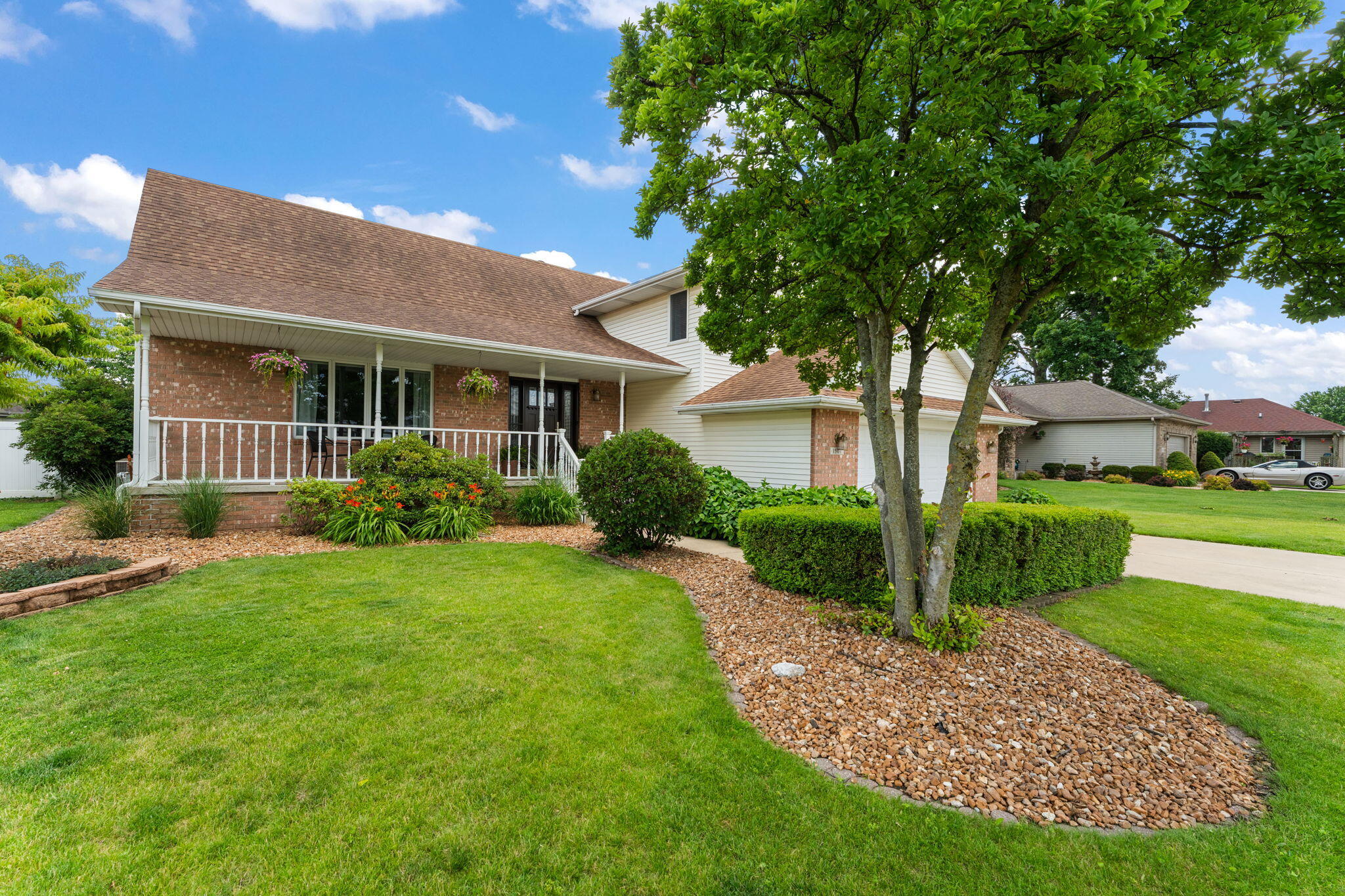 1507 Oak Leaf Drive
