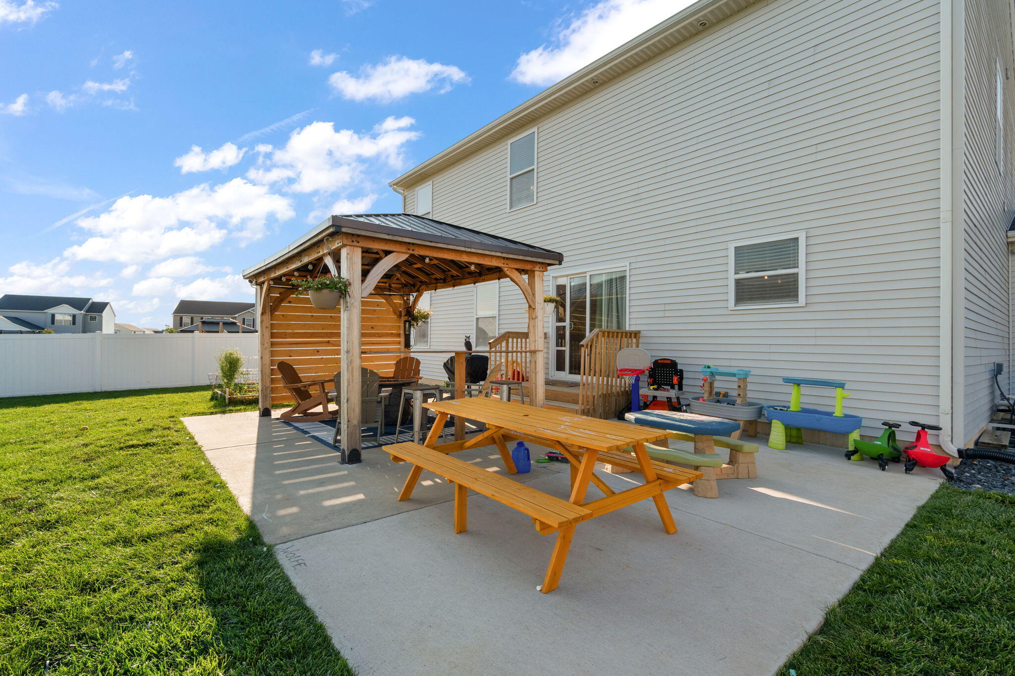 8289 W 171st Place