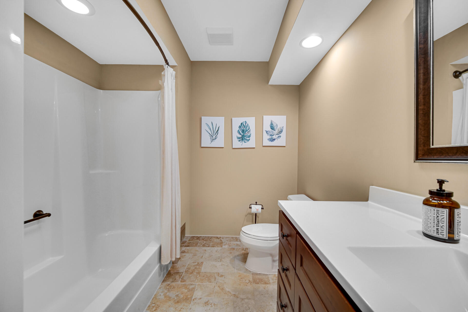 1309 Ballybunion Court
