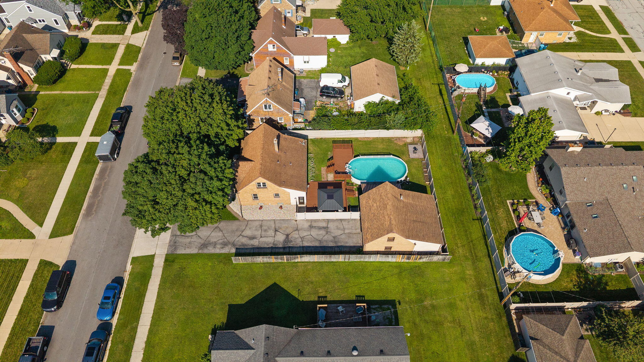 2937 Condit Street