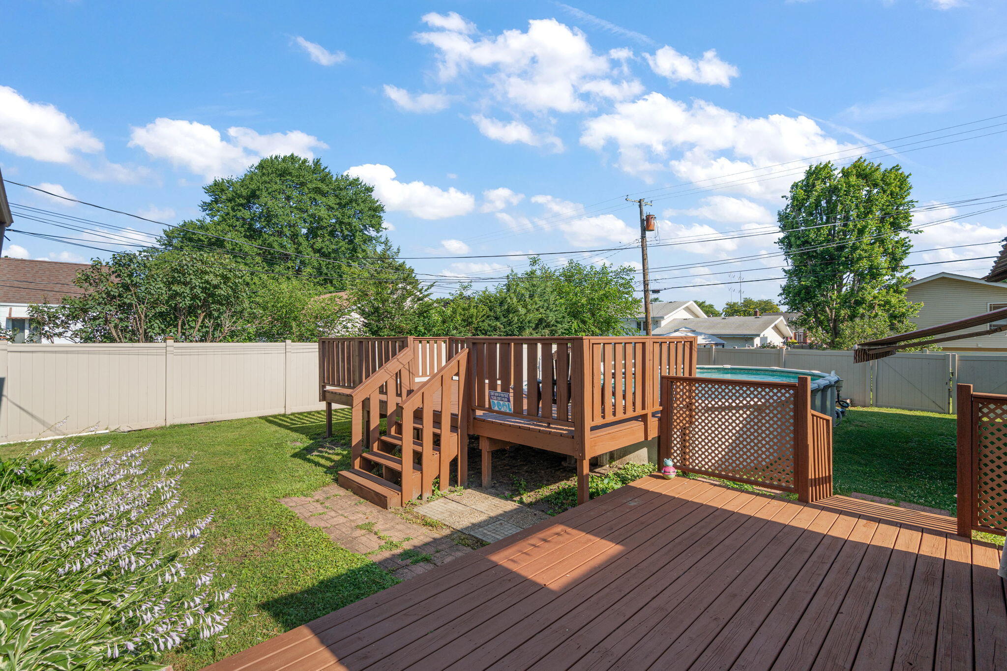 2937 Condit Street