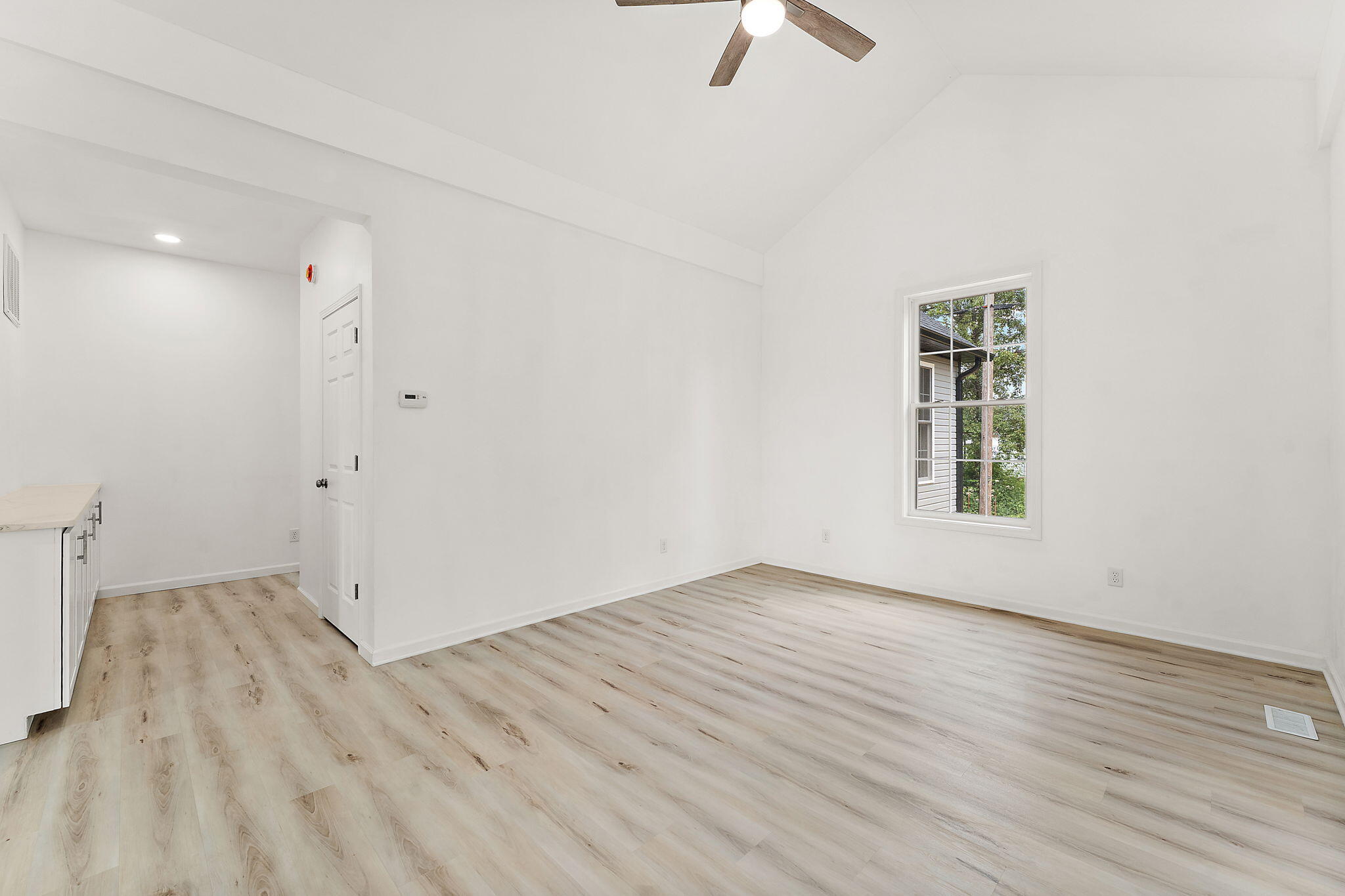 503 Exeter Road