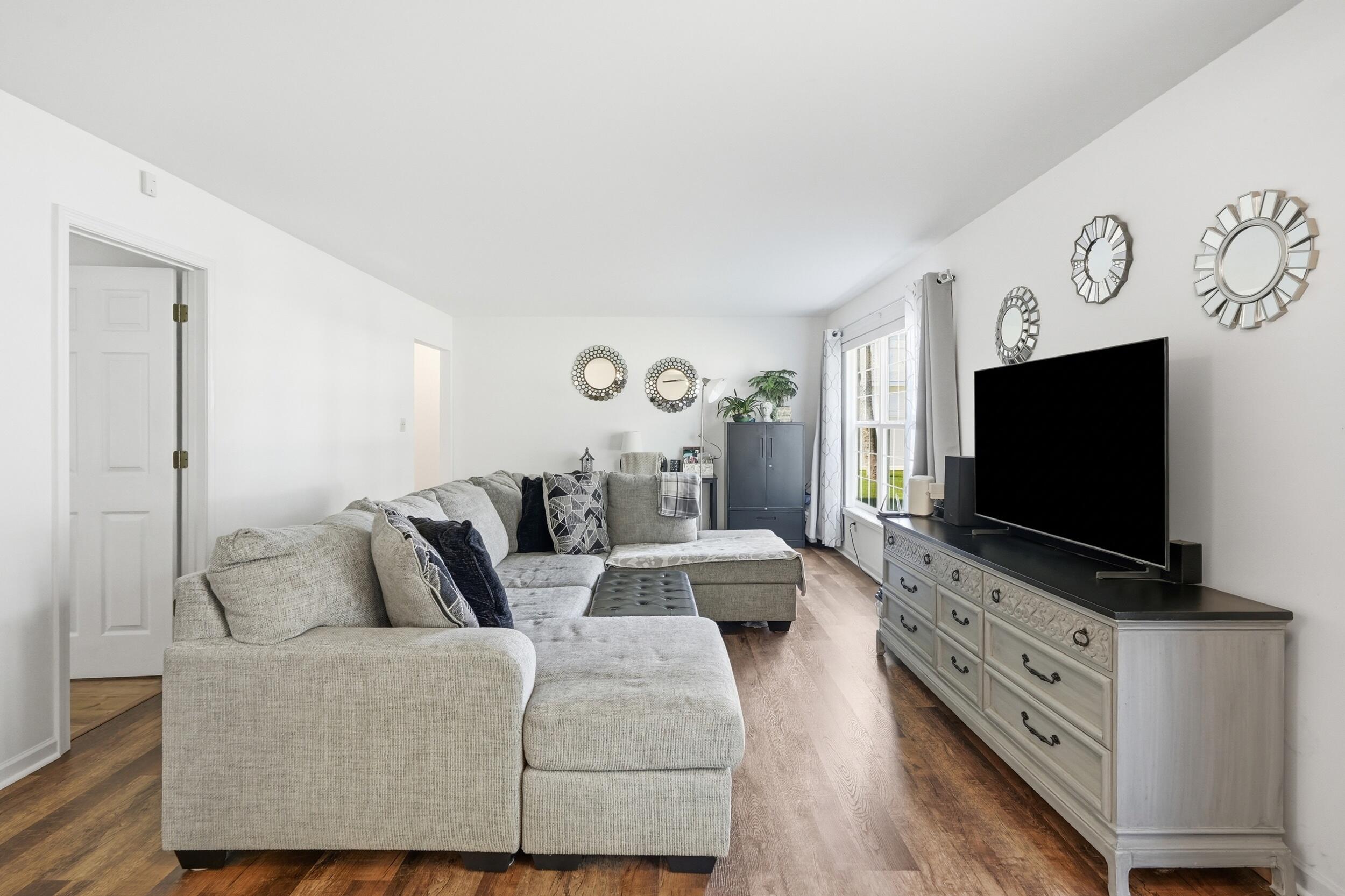 2267 Whispering Oaks Court