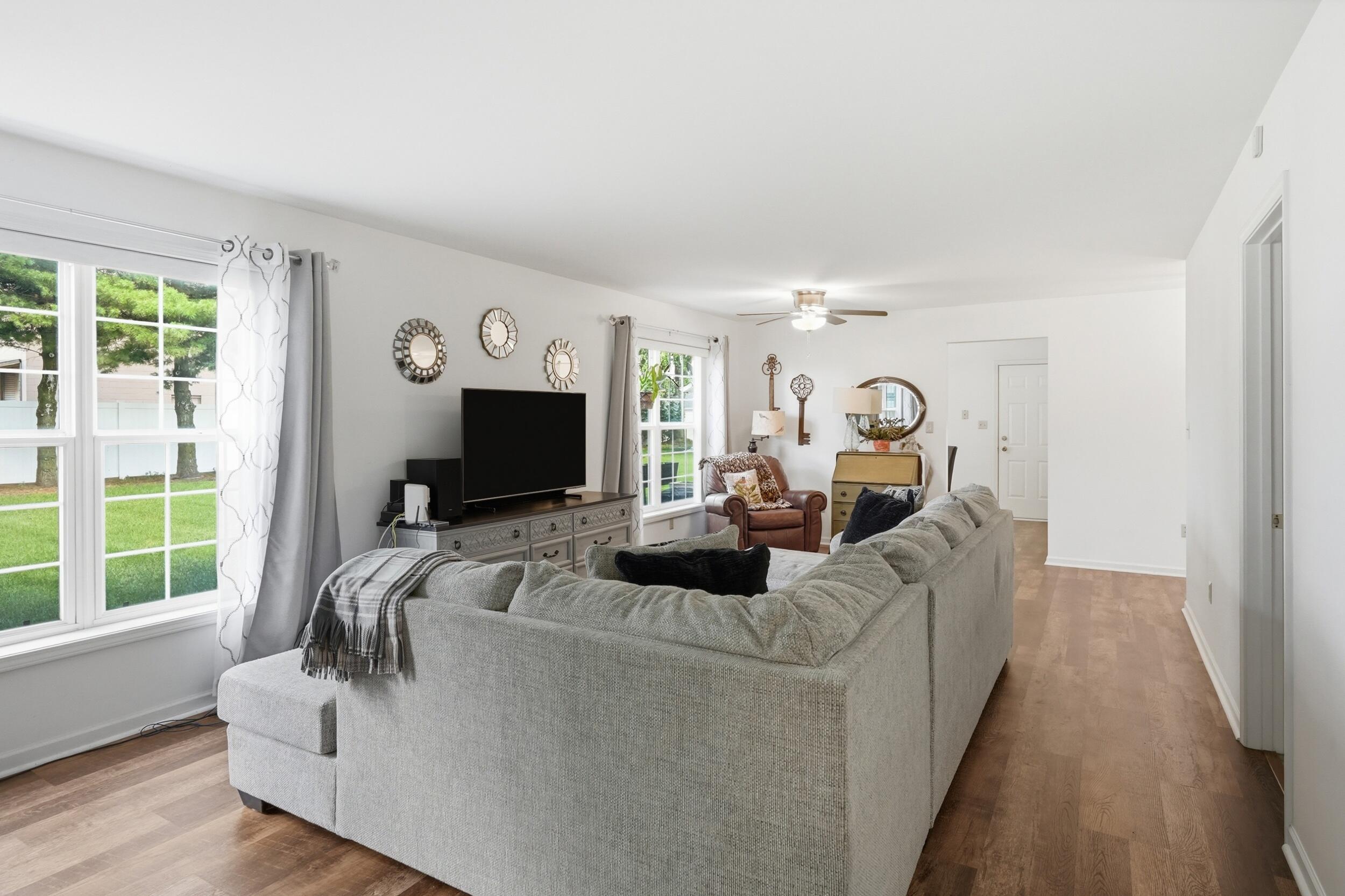 2267 Whispering Oaks Court