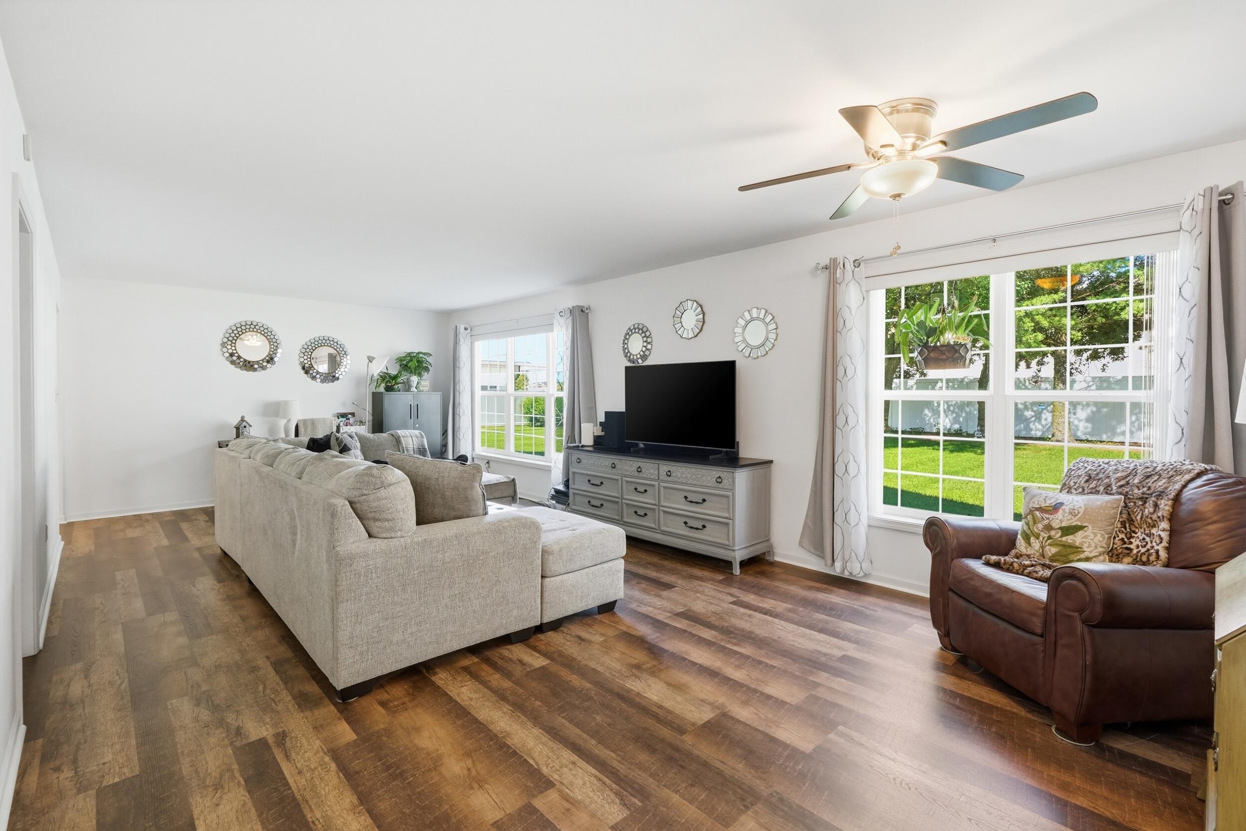 2267 Whispering Oaks Court