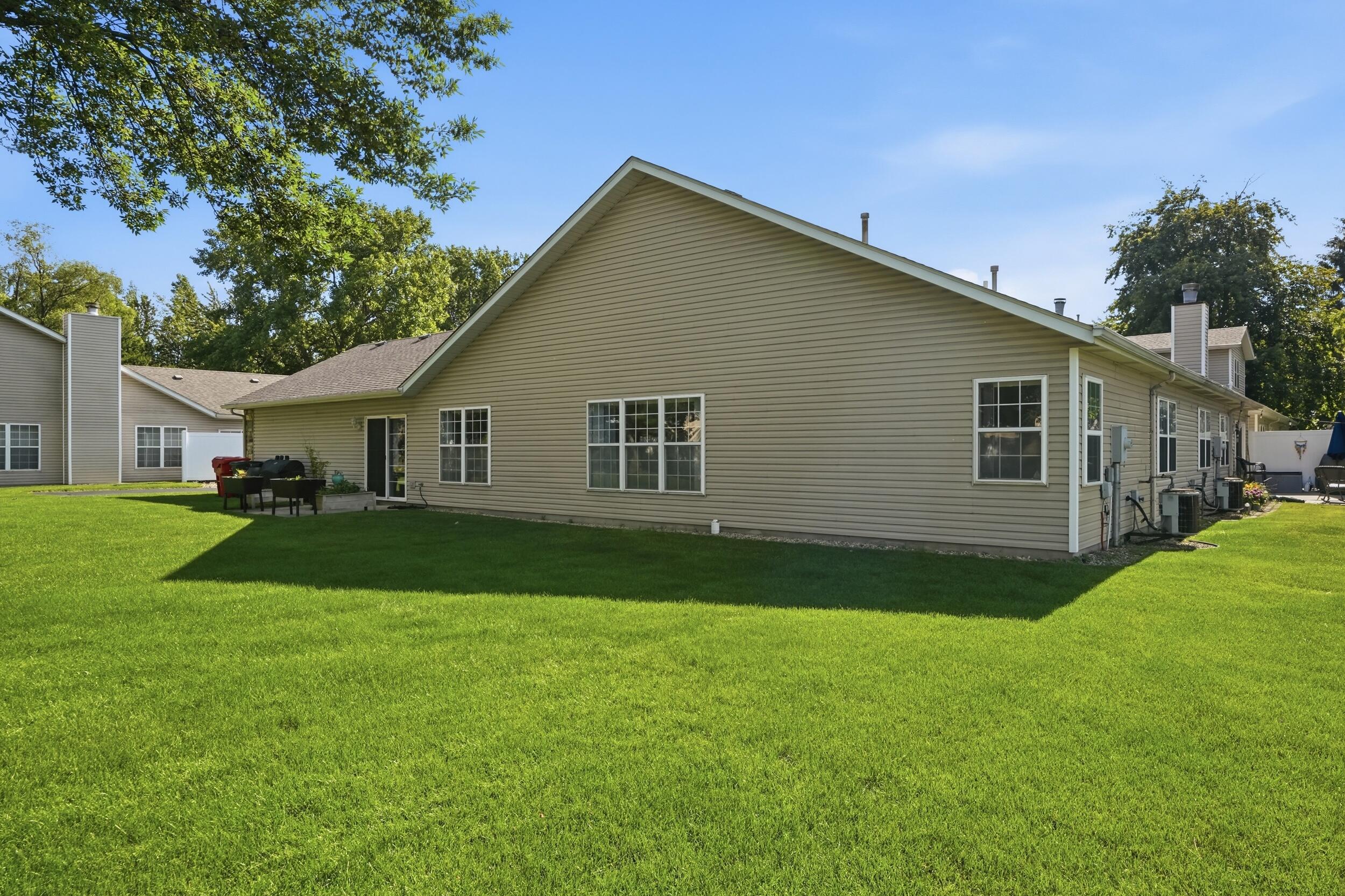 2267 Whispering Oaks Court