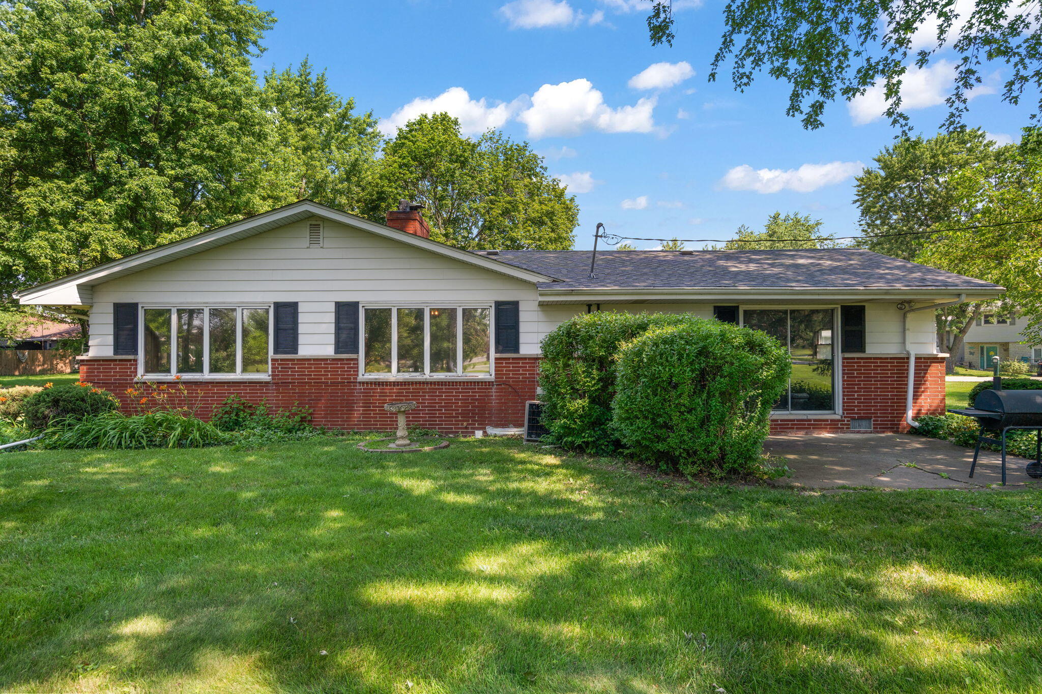 419 Hemlock Lane