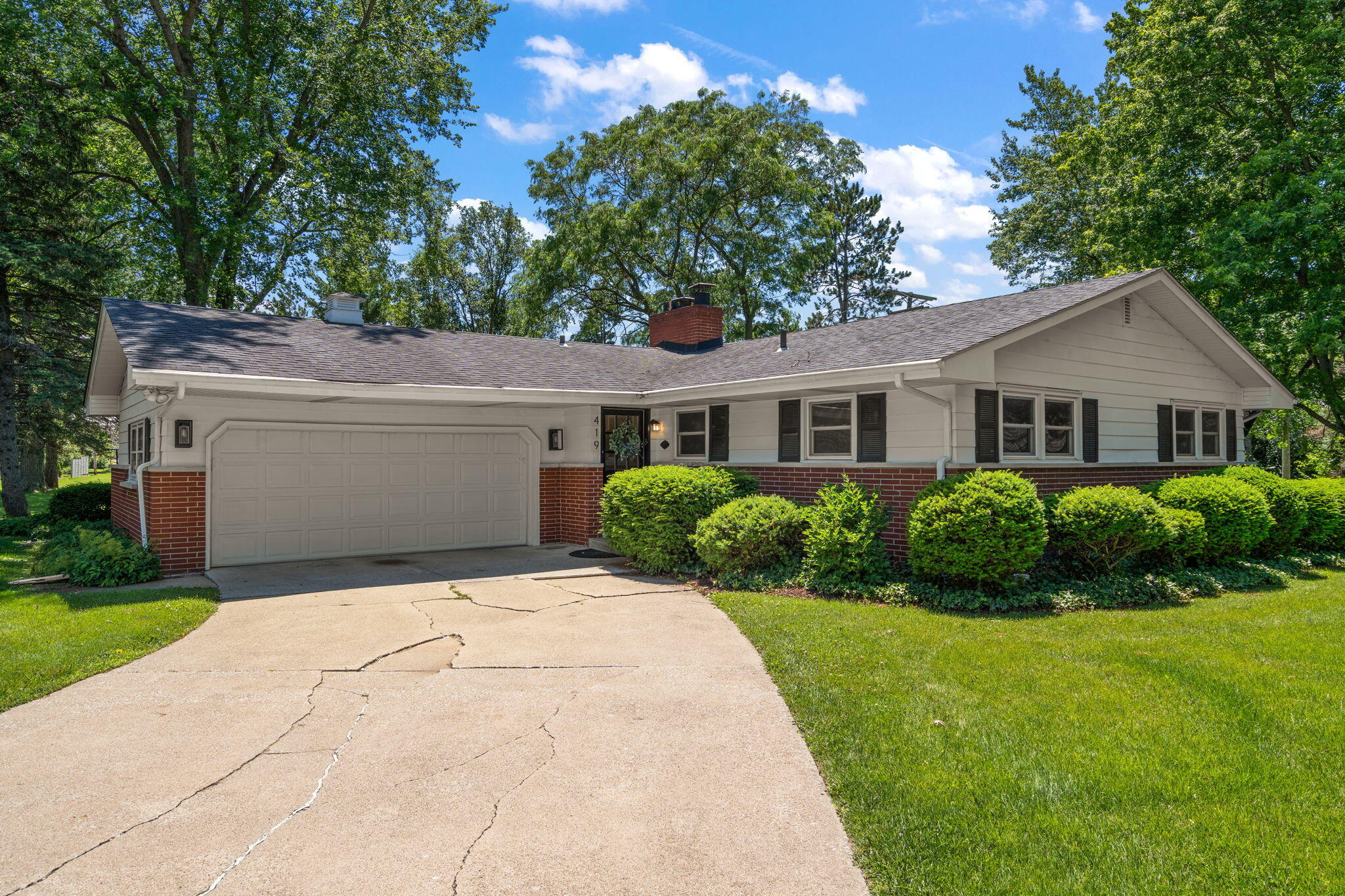 419 Hemlock Lane