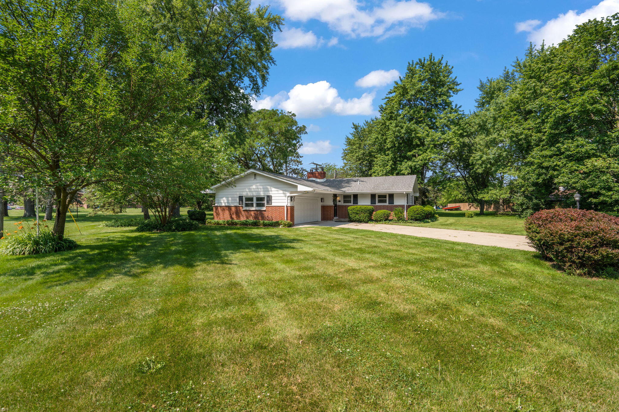 419 Hemlock Lane