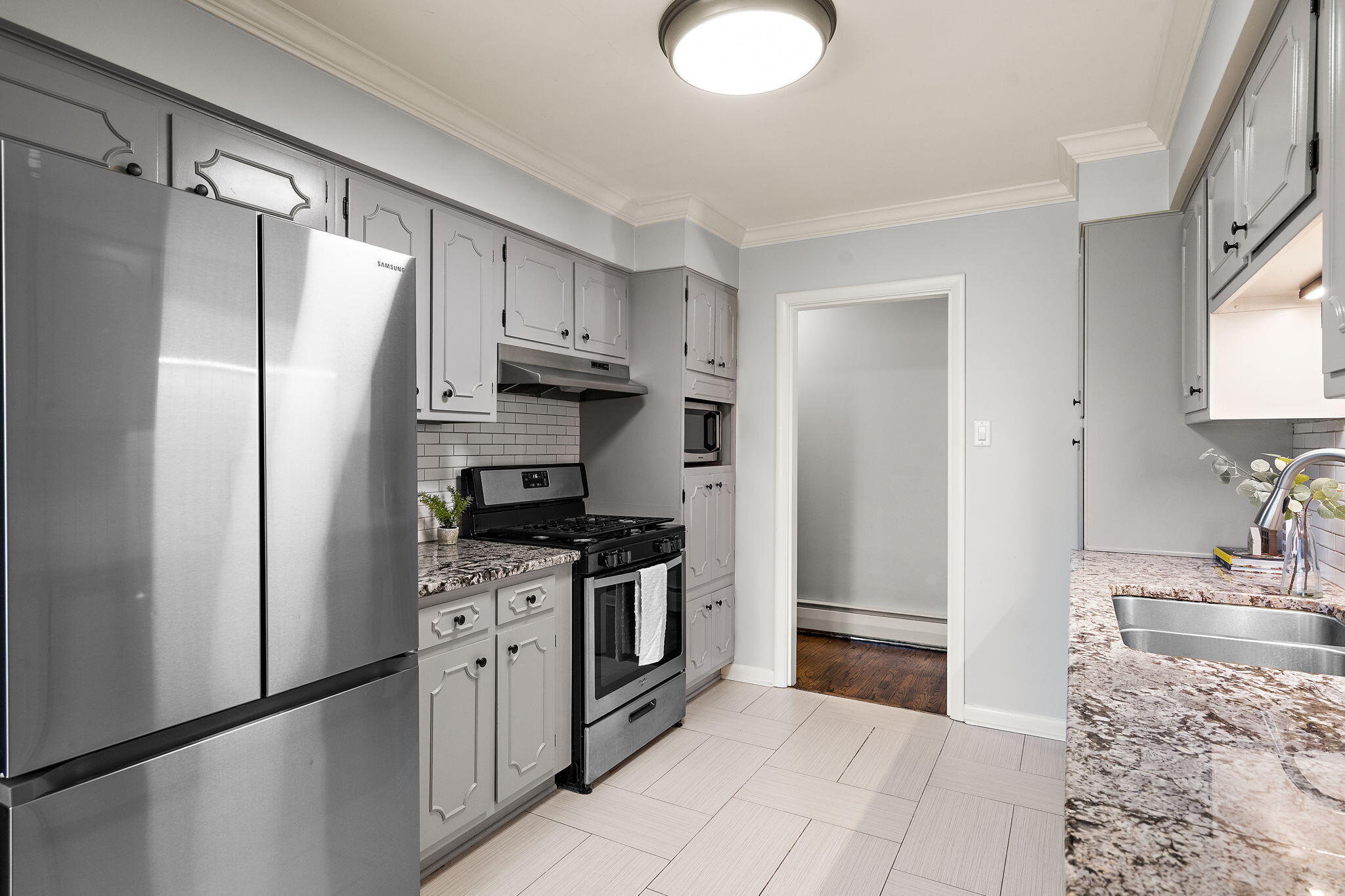 419 Hemlock Lane