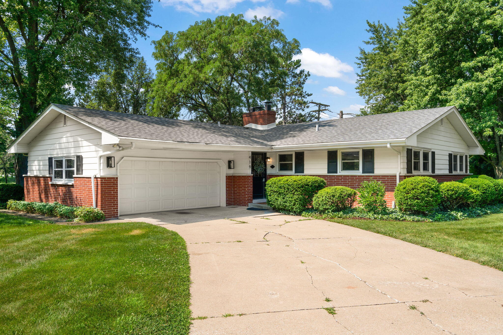 419 Hemlock Lane