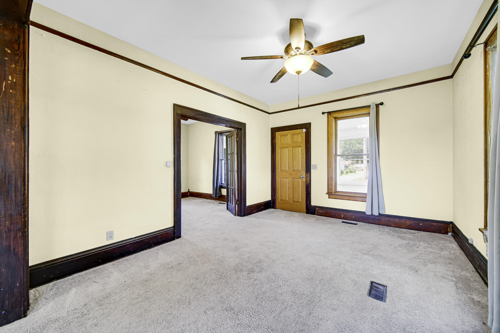 273 W High Street
