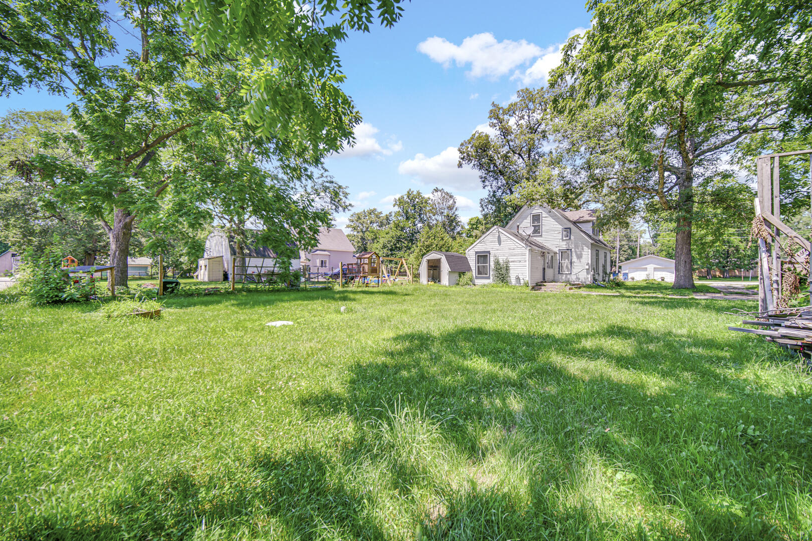 273 W High Street