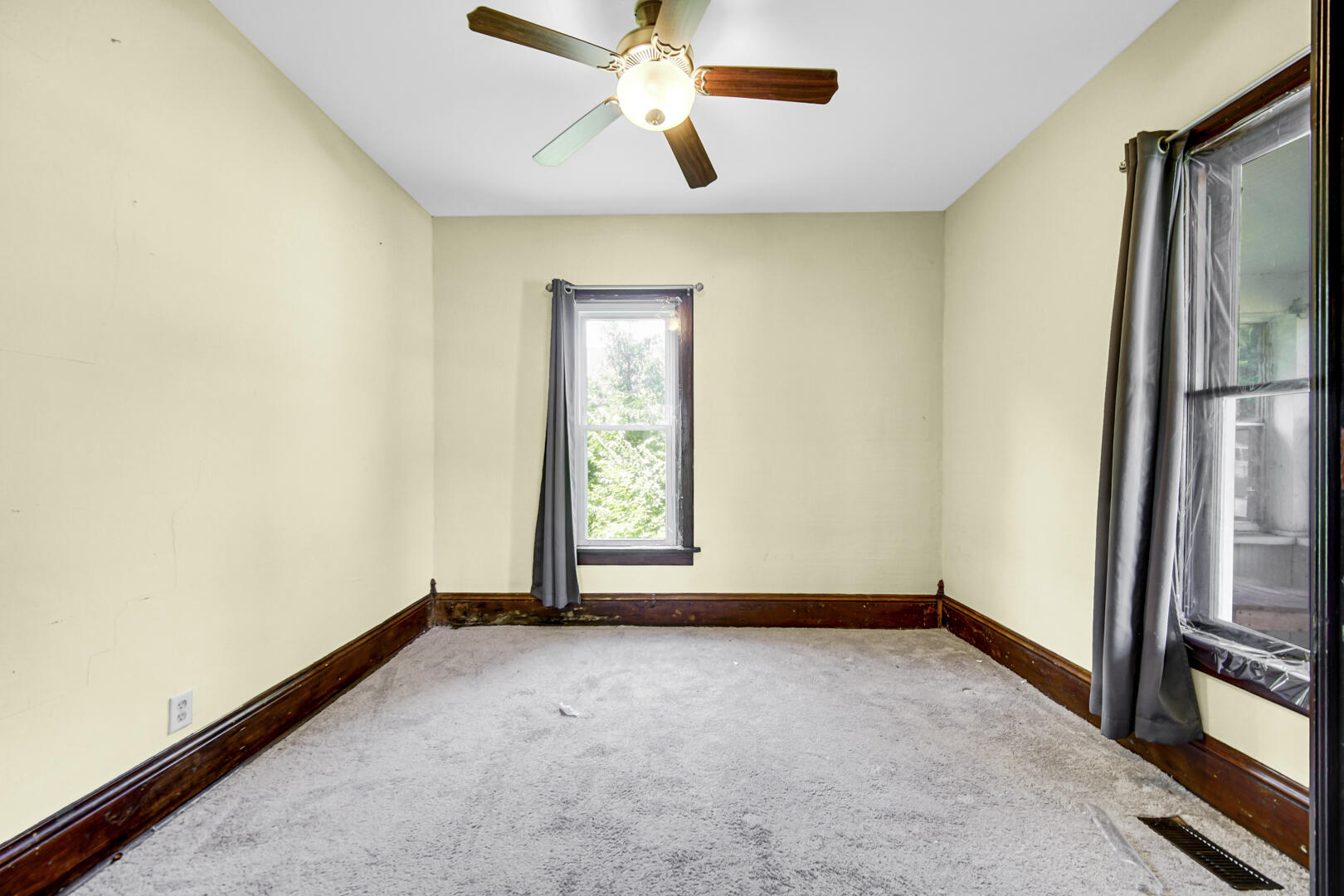 273 W High Street