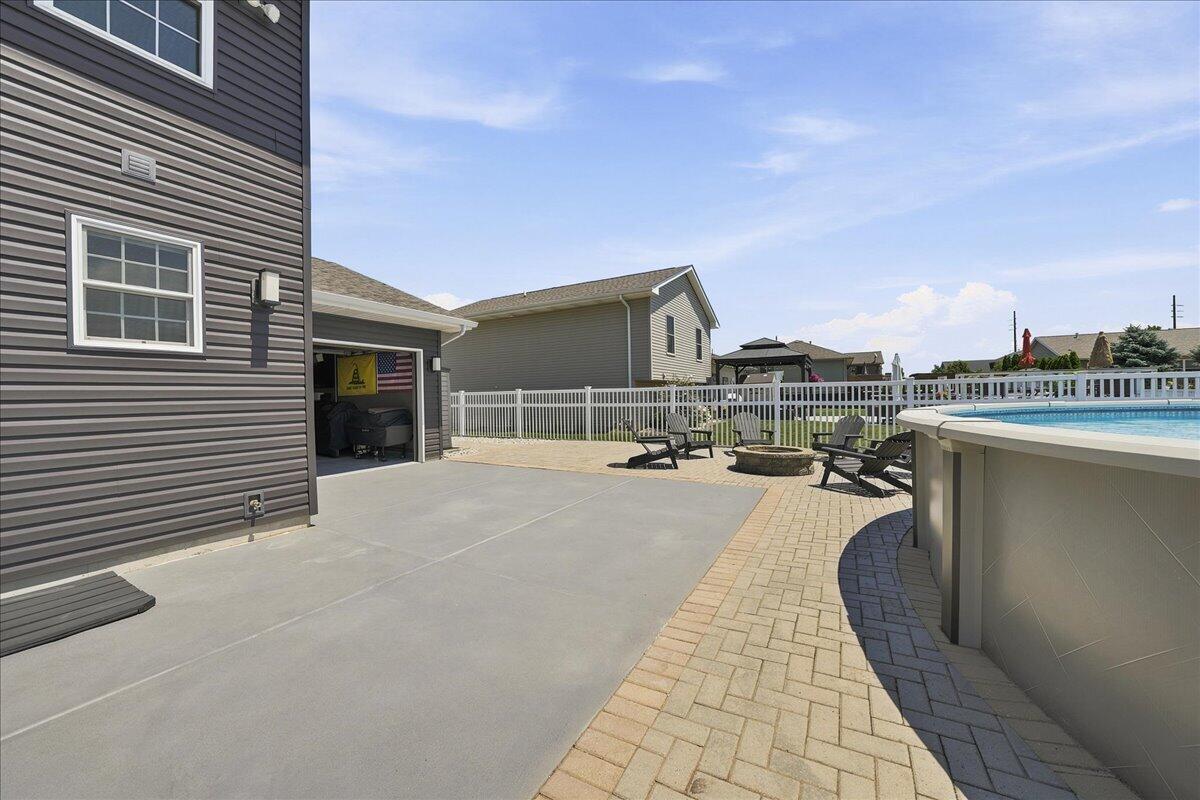 9721 W 148th Place