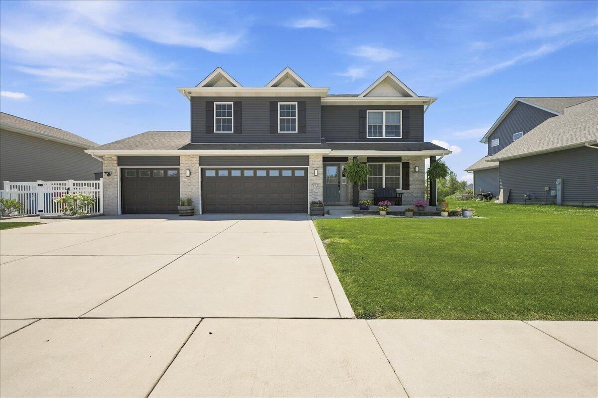 9721 W 148th Place