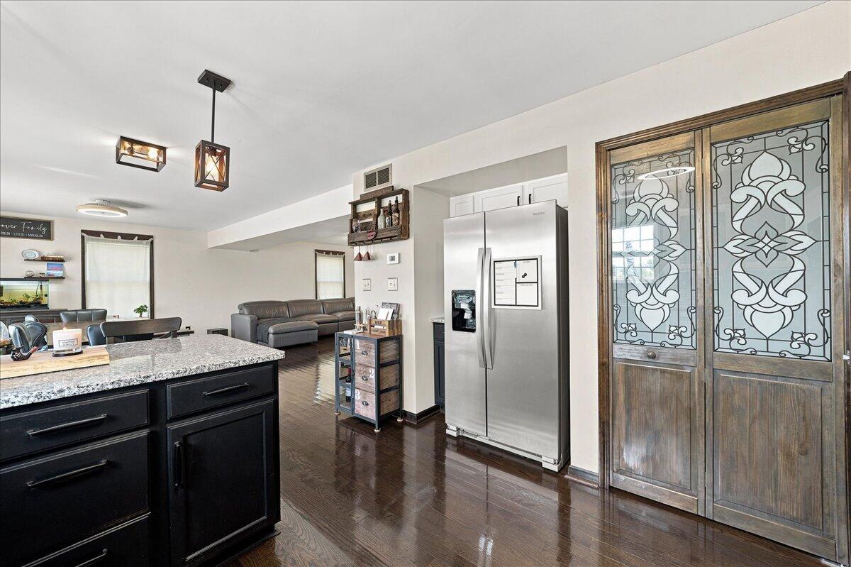 9721 W 148th Place