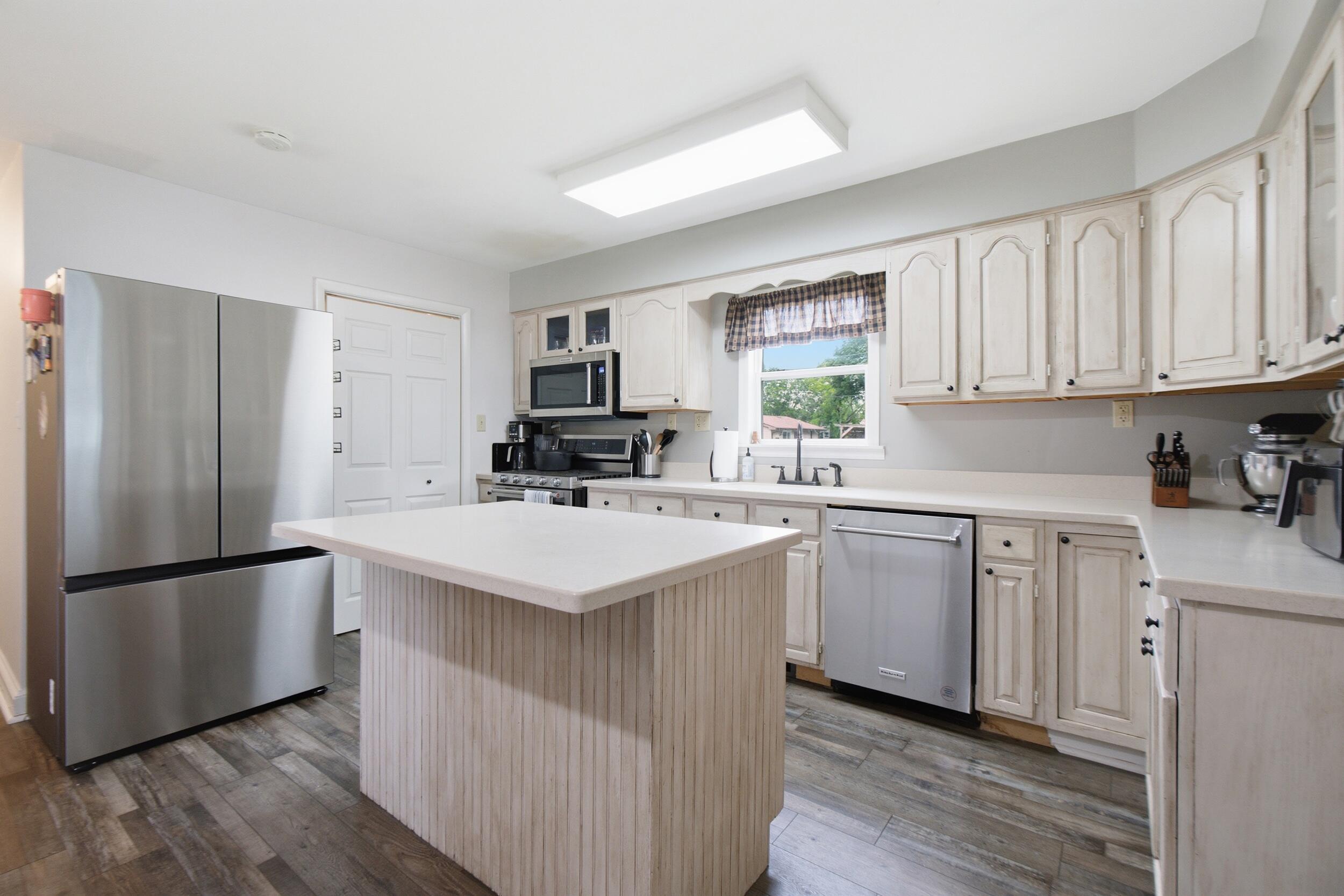 954 Mohawk Drive
