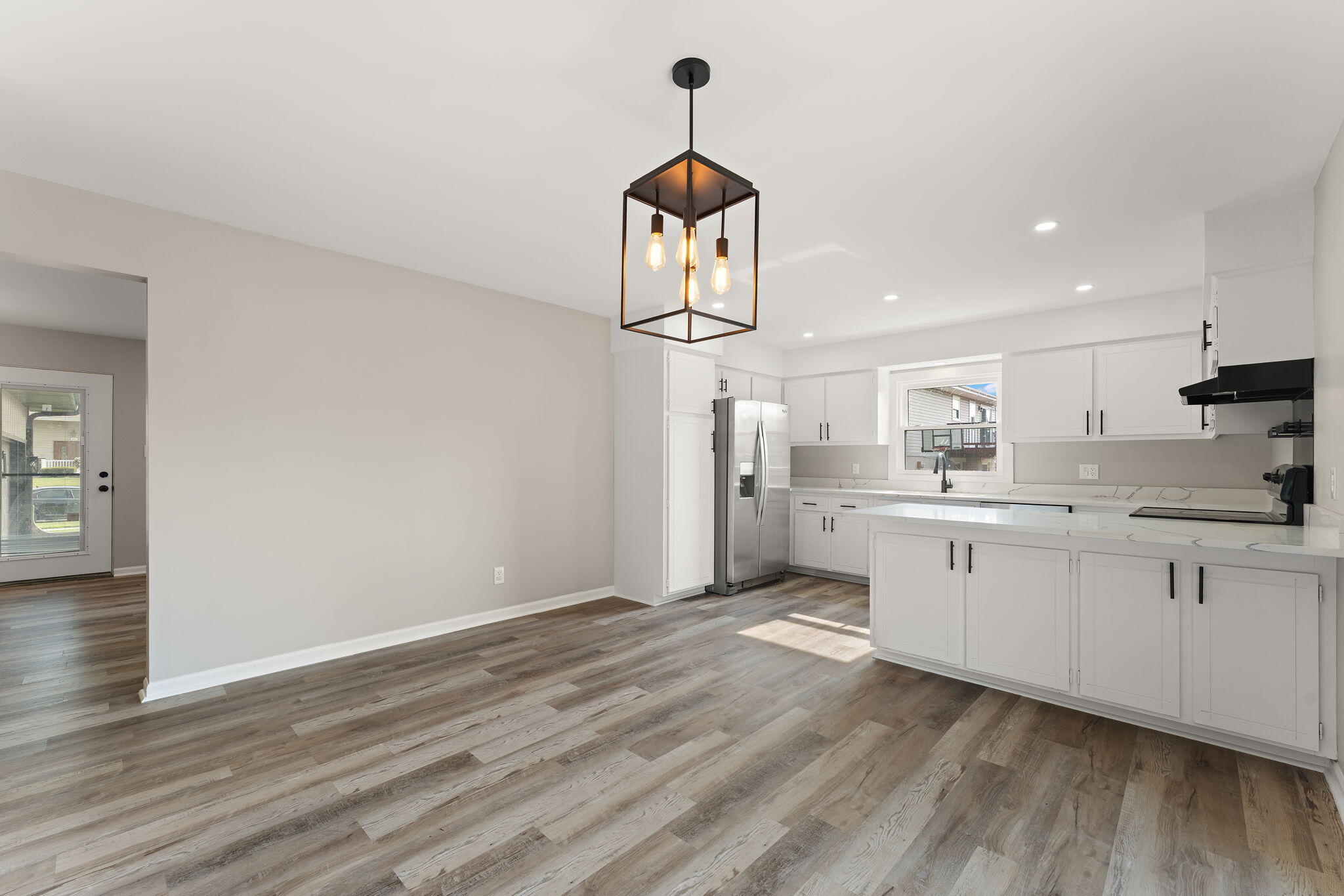 933 Hanover Lane