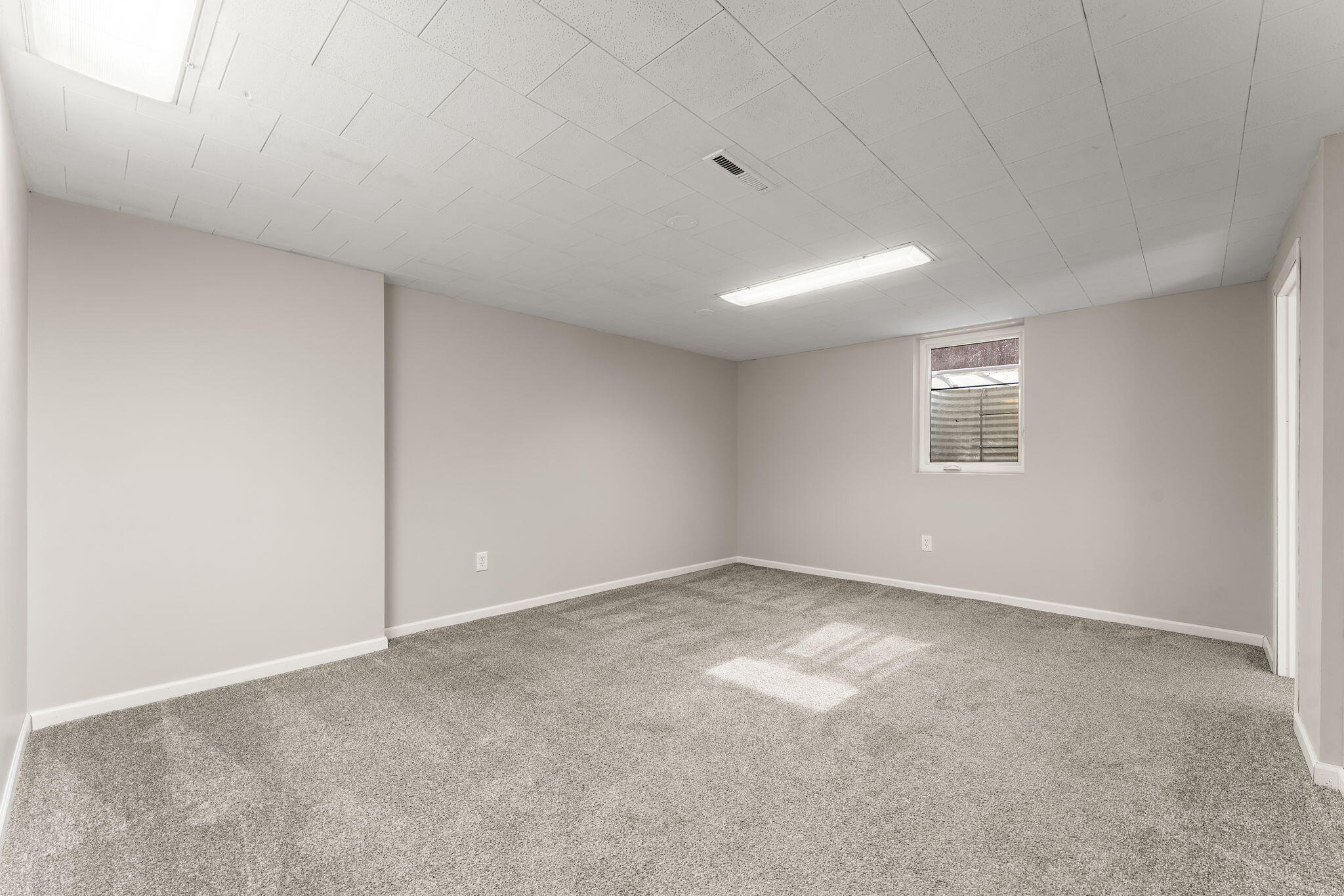933 Hanover Lane