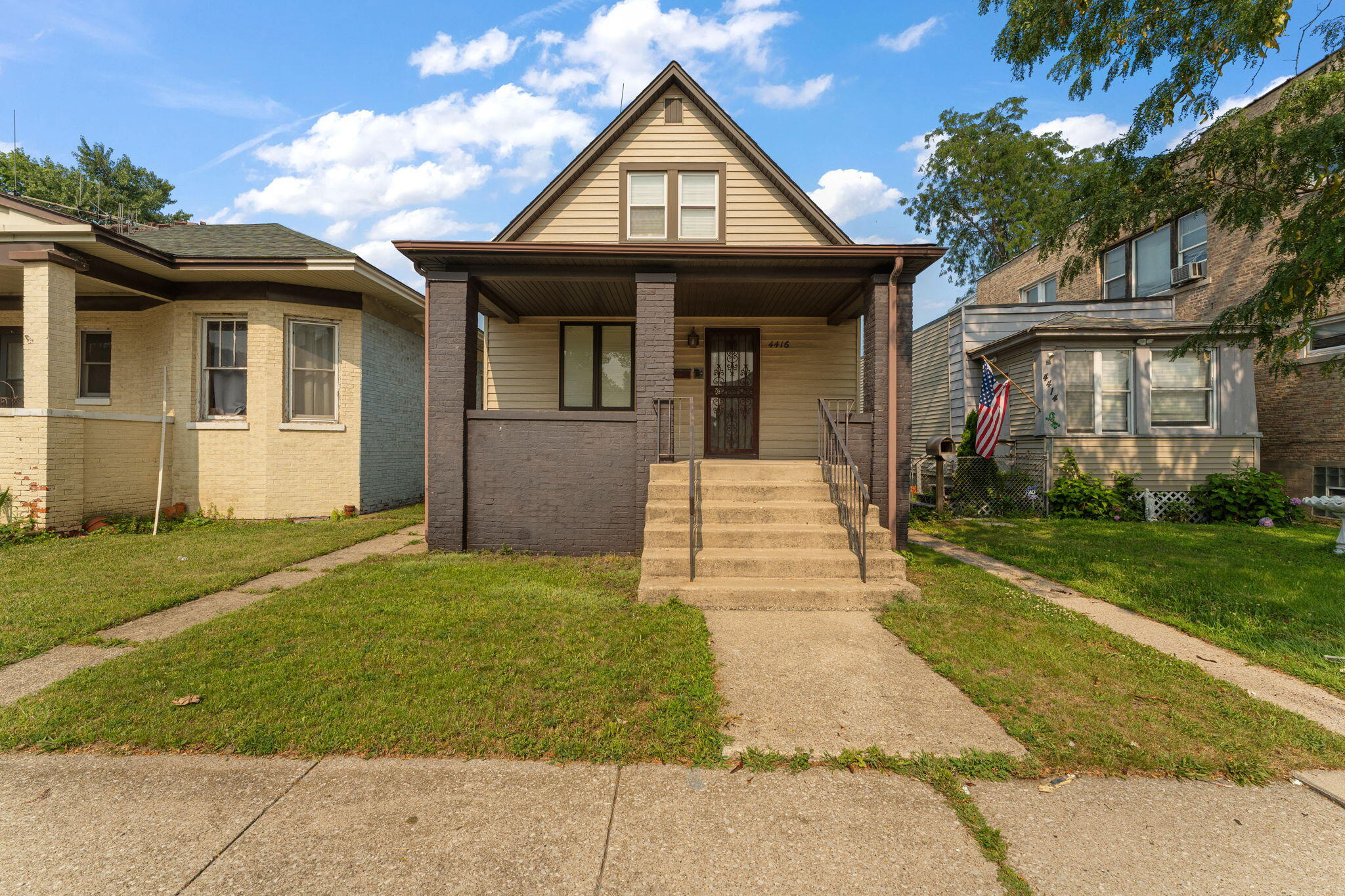 4416 Sheffield Avenue