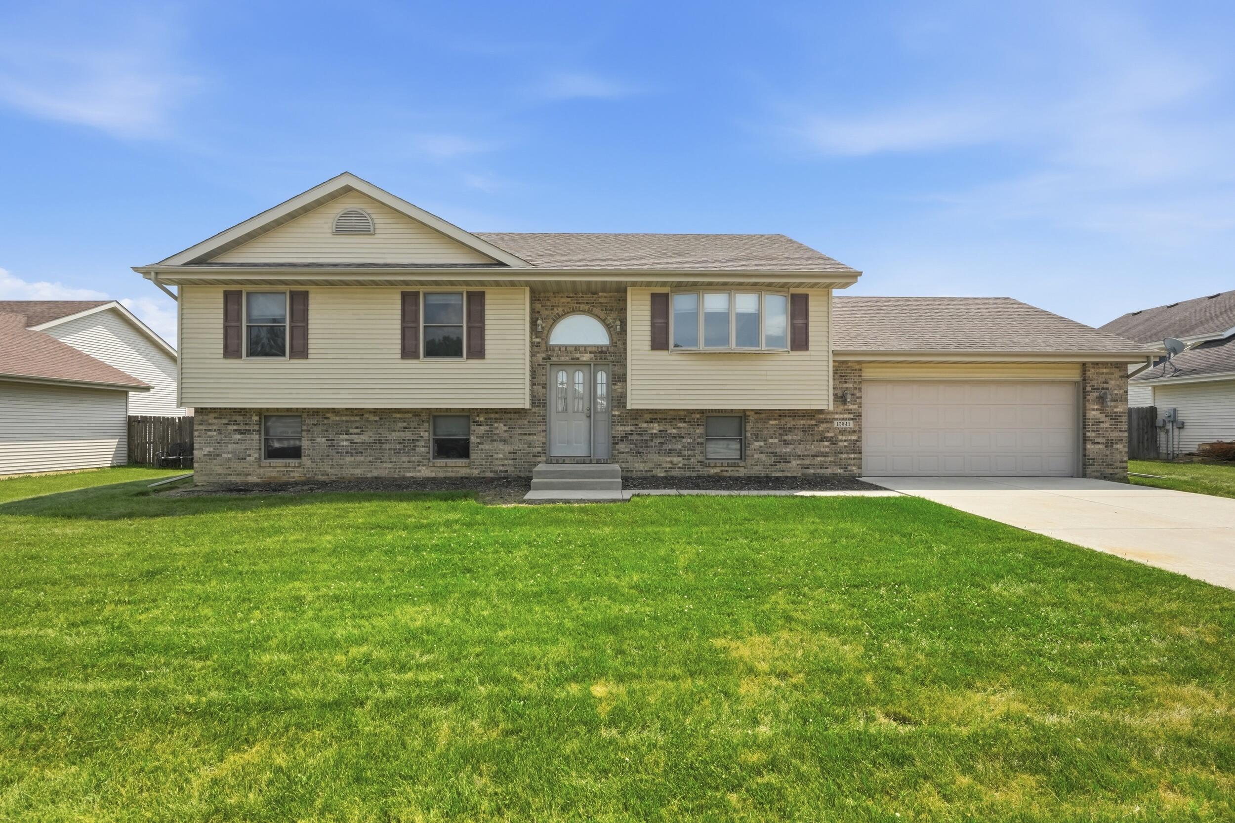 17541 Susan Lane