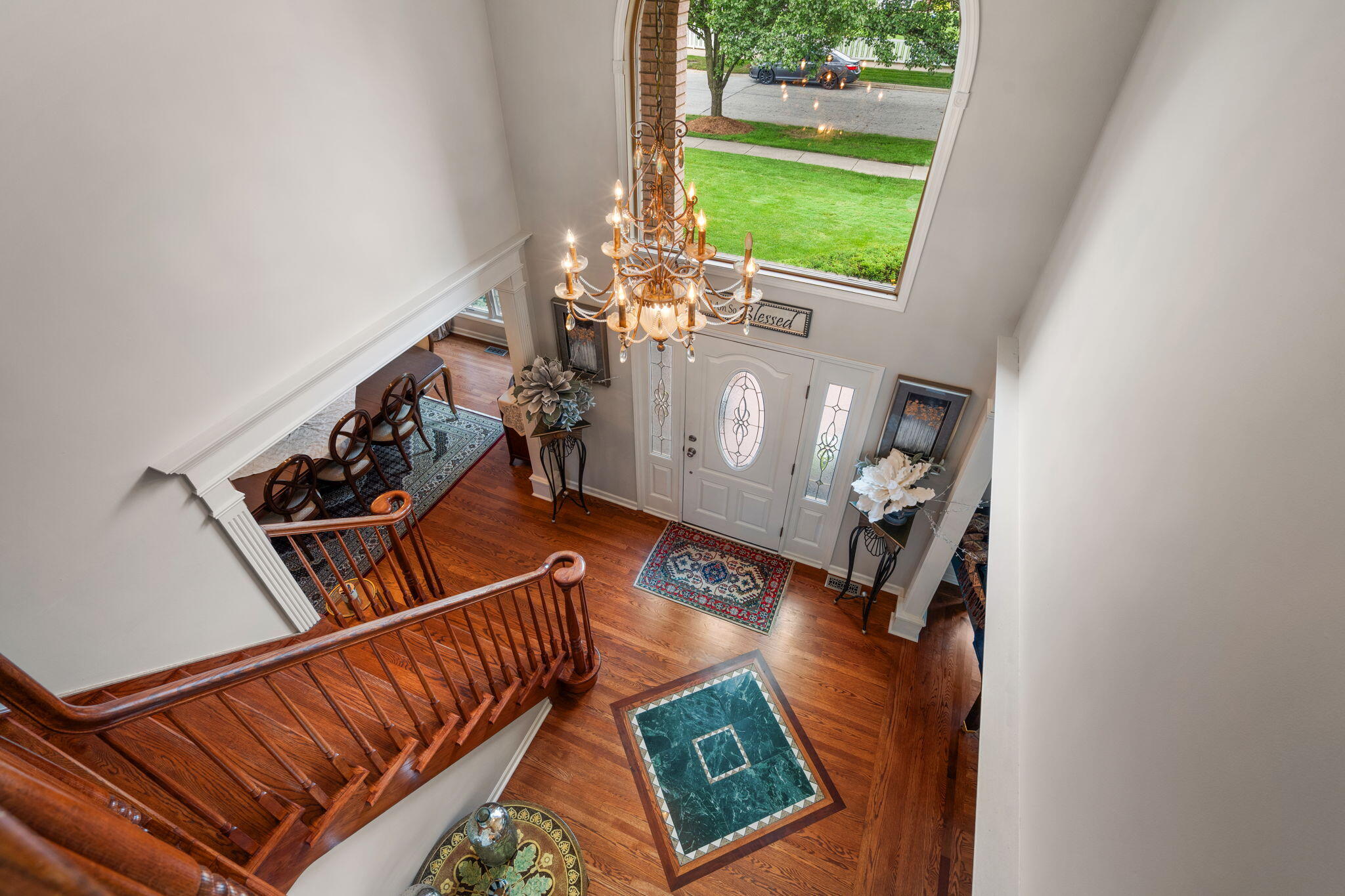 1929 Redwood Lane