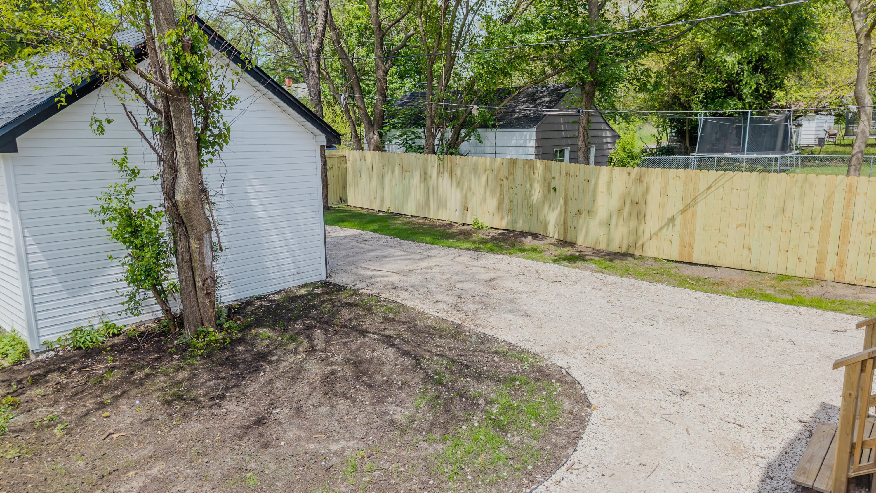 4184 Van Buren Street