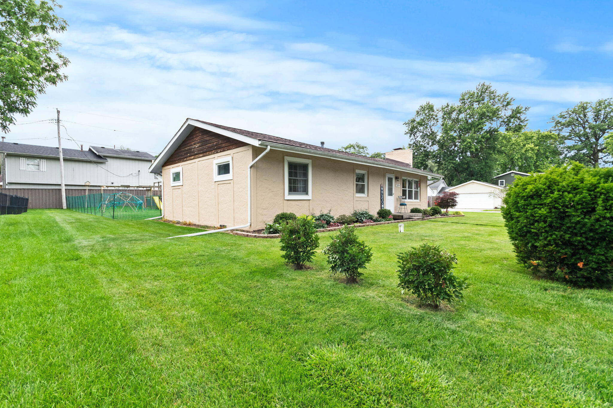 7507 W 143rd Place