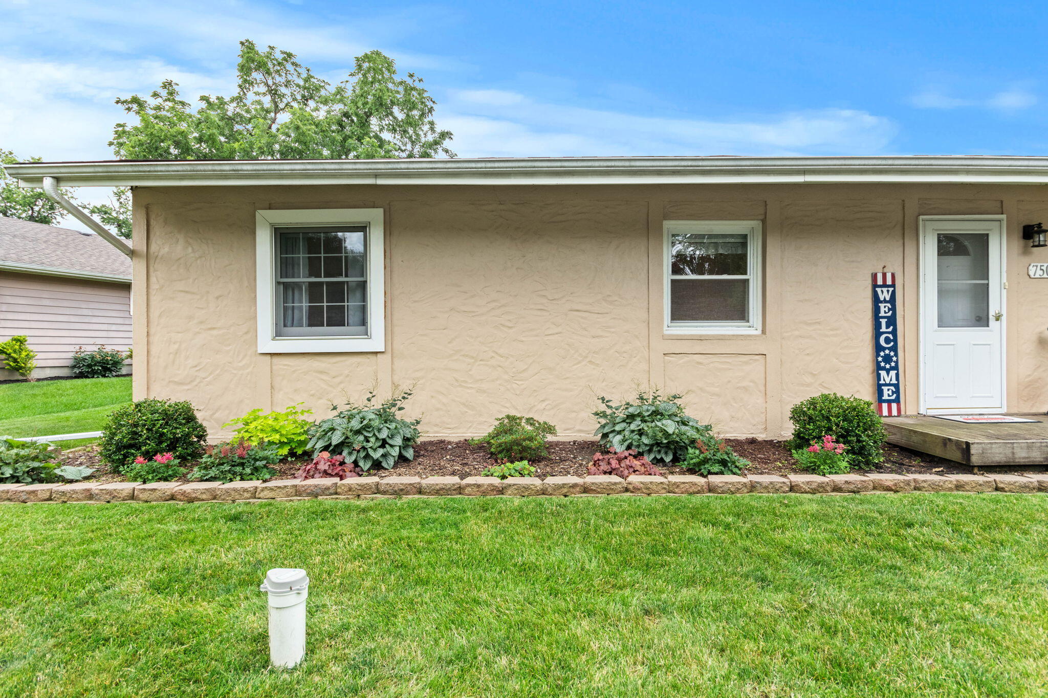 7507 W 143rd Place