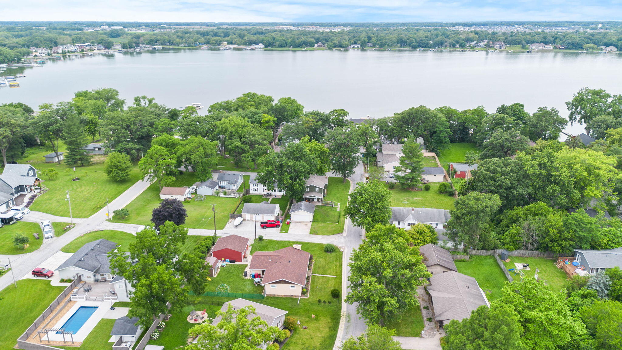 7507 W 143rd Place