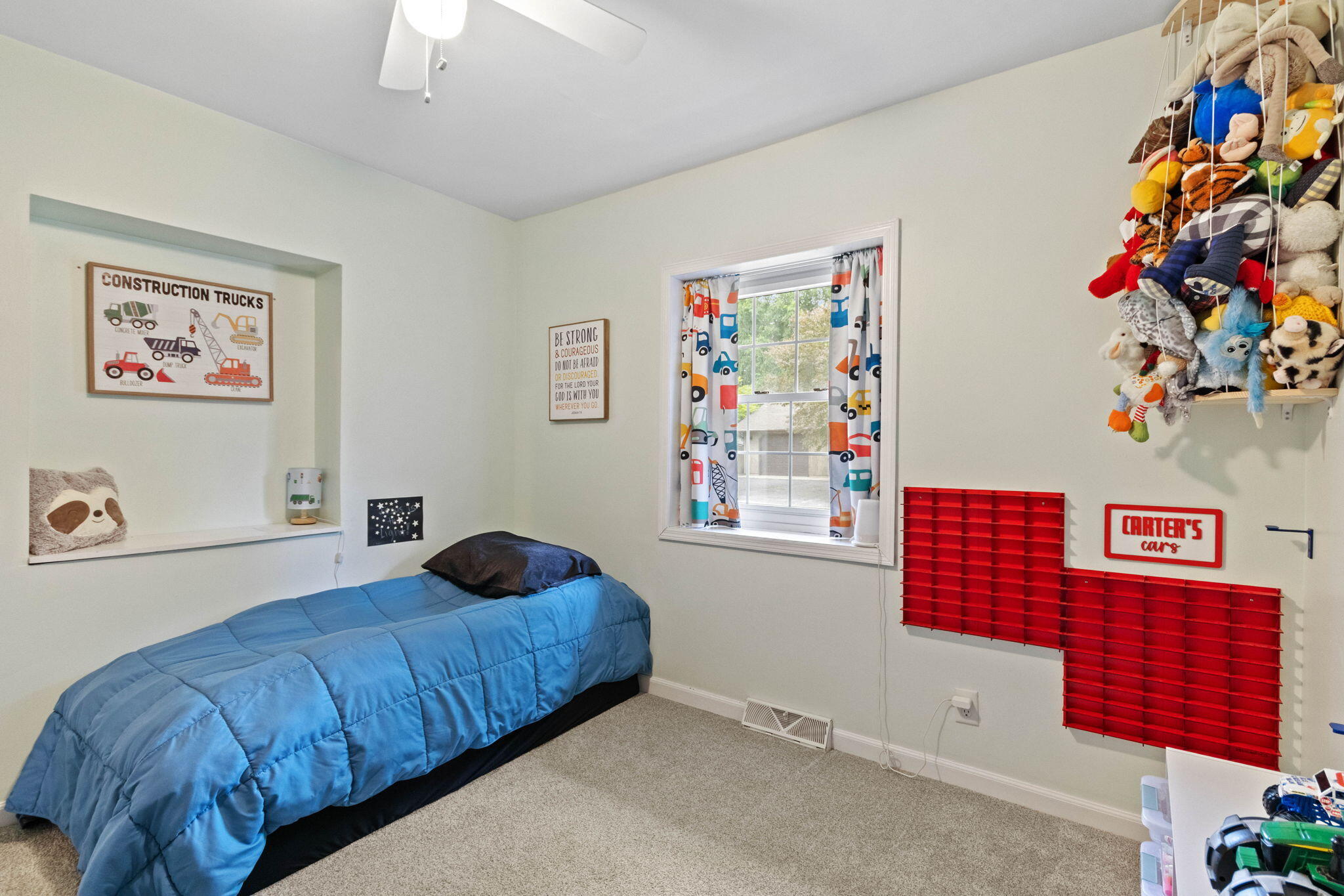 7507 W 143rd Place