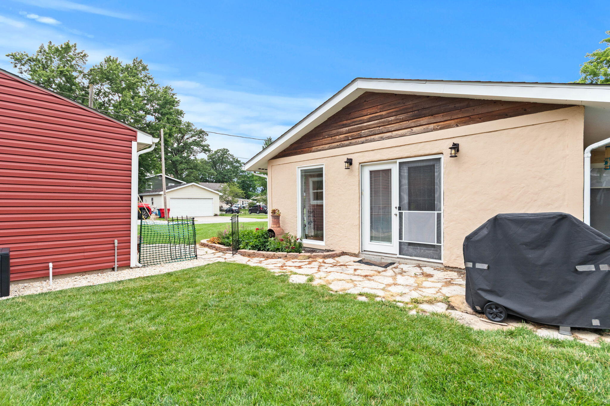 7507 W 143rd Place