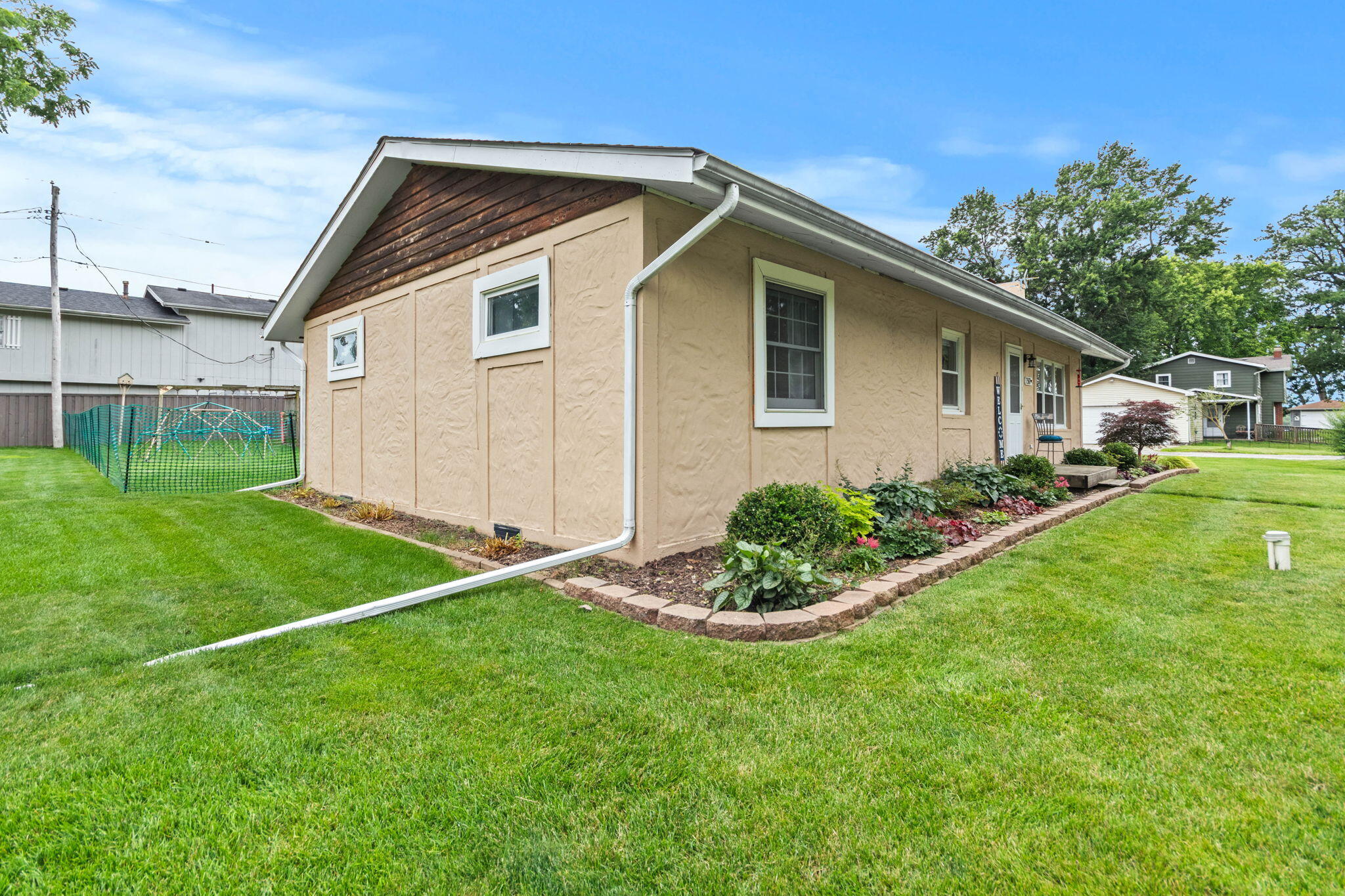7507 W 143rd Place