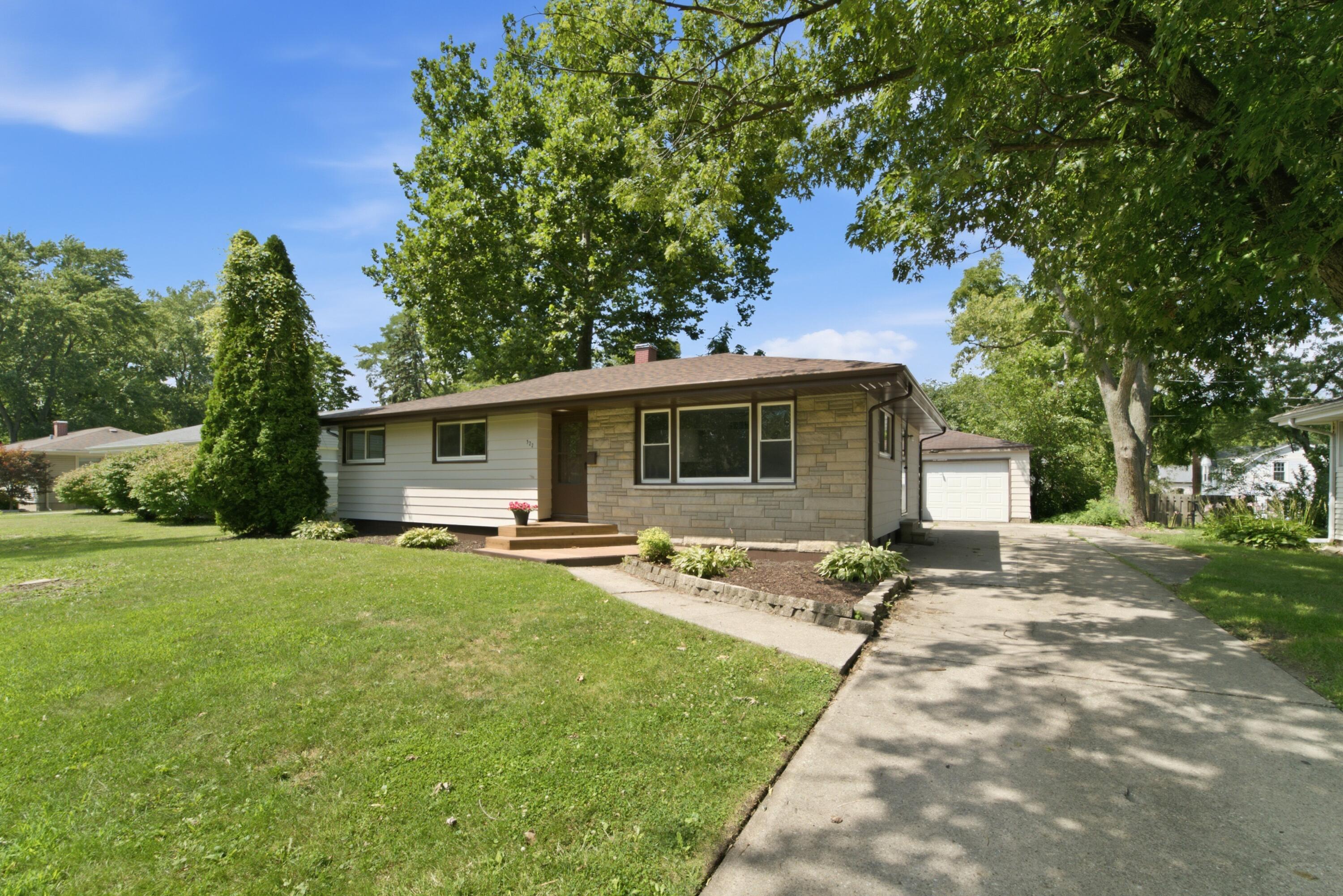 322 Oriole Avenue