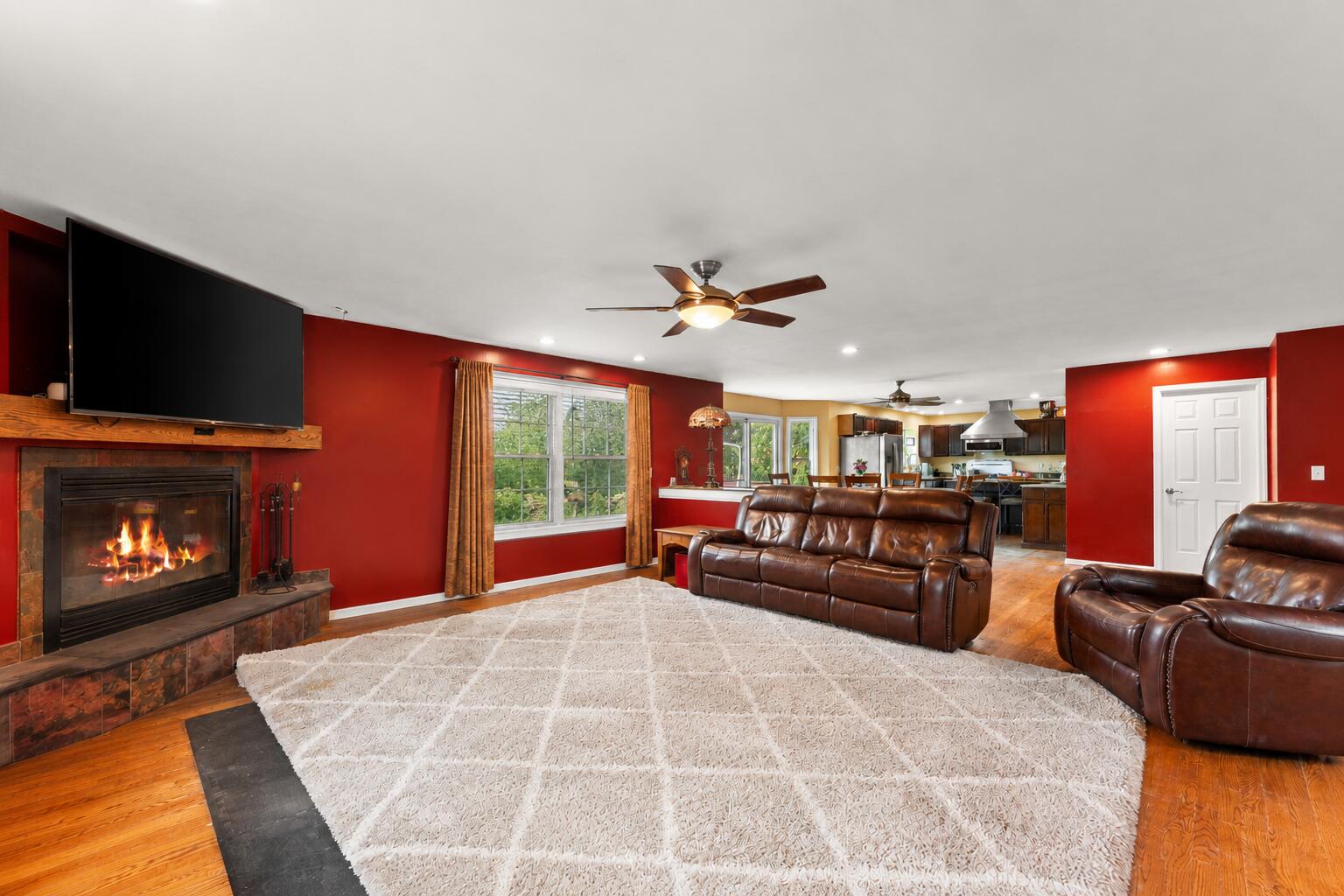 933 River Drive