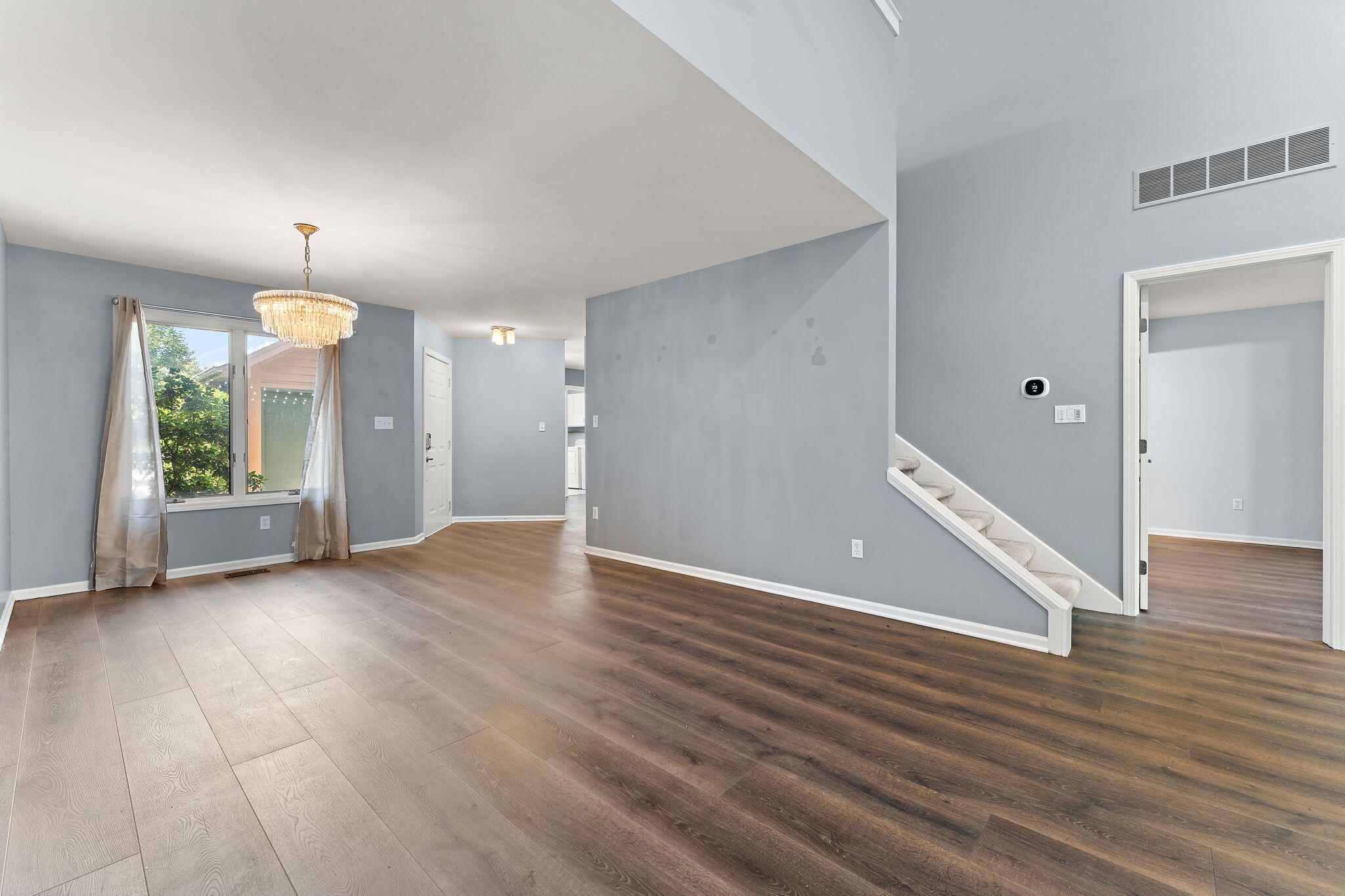 930 Cornwallis Lane