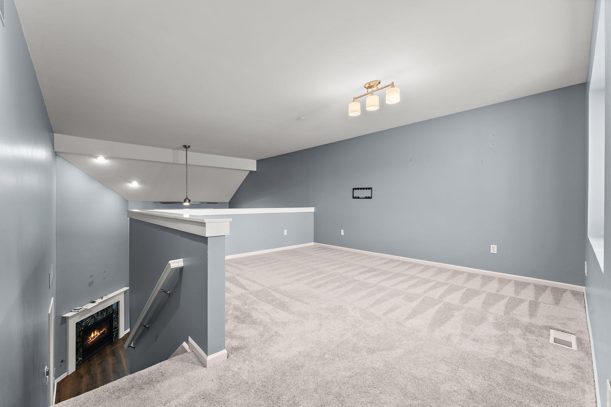 930 Cornwallis Lane