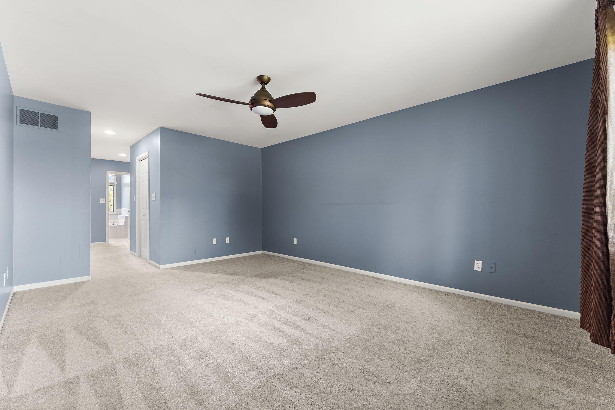 930 Cornwallis Lane