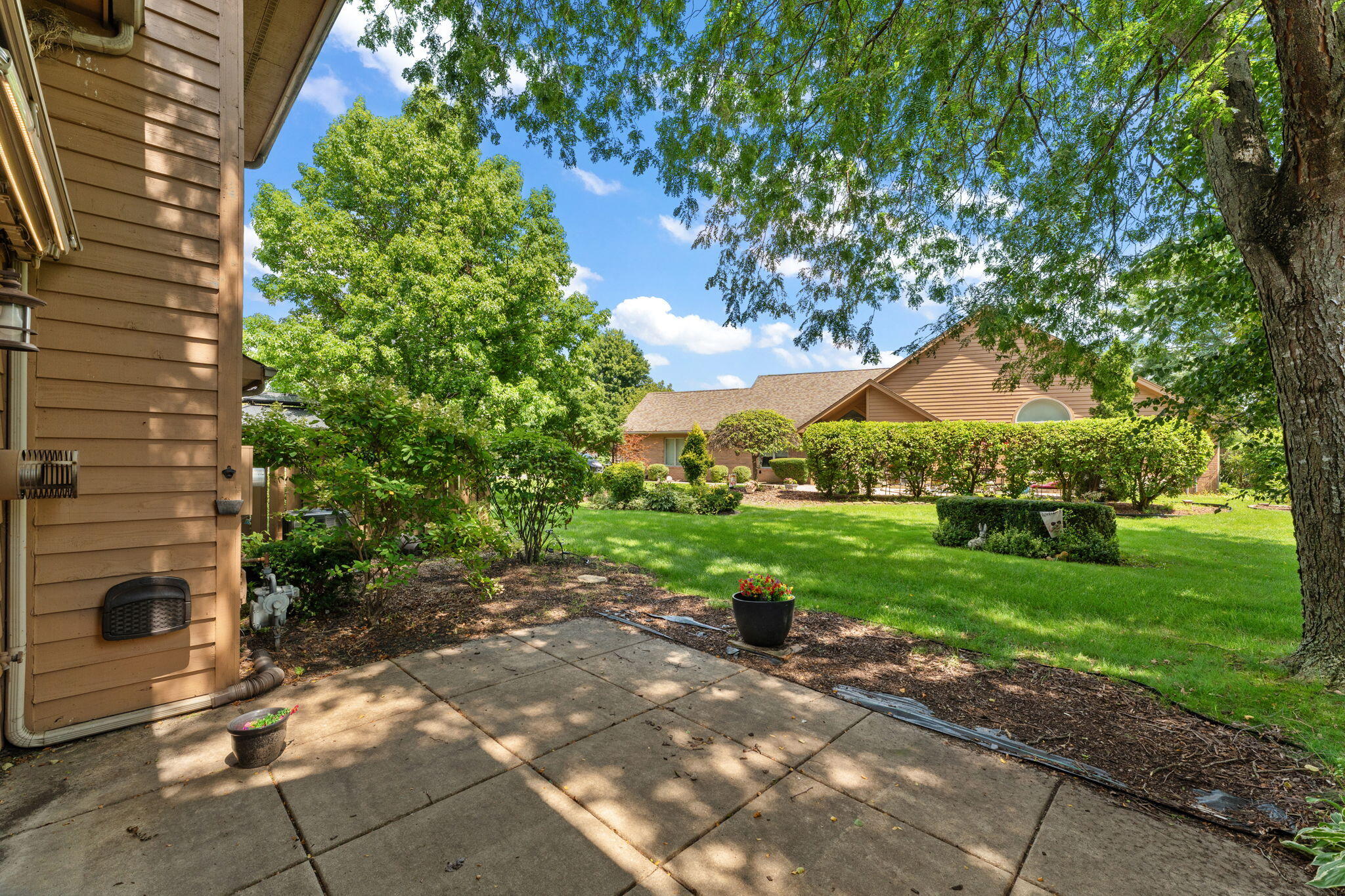 930 Cornwallis Lane