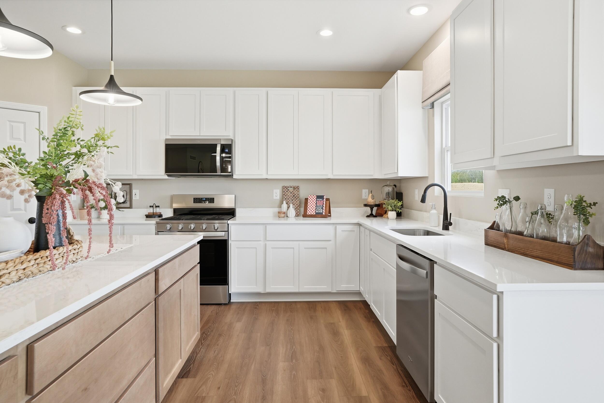 3103 Buck Lane