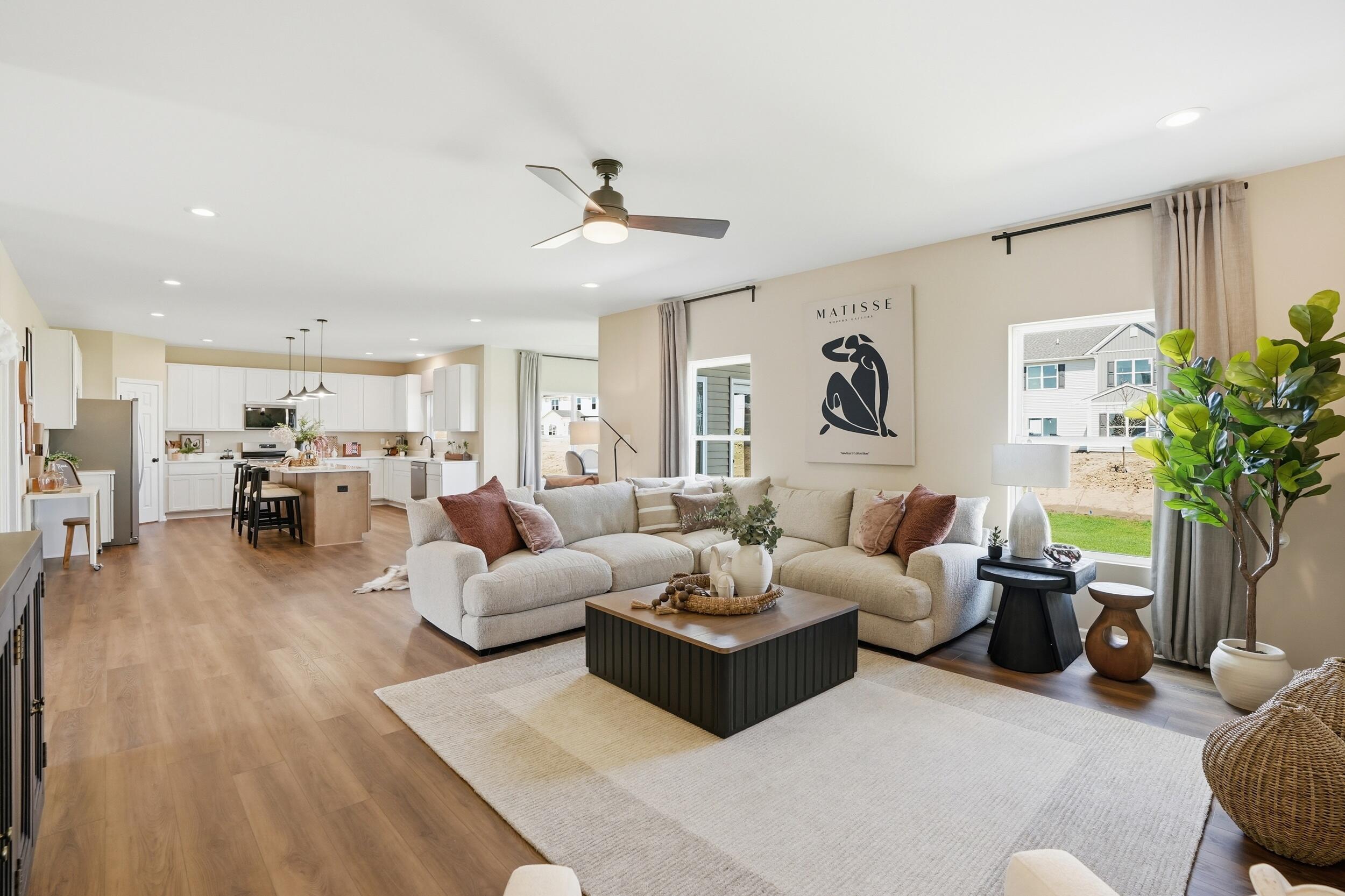 3103 Buck Lane